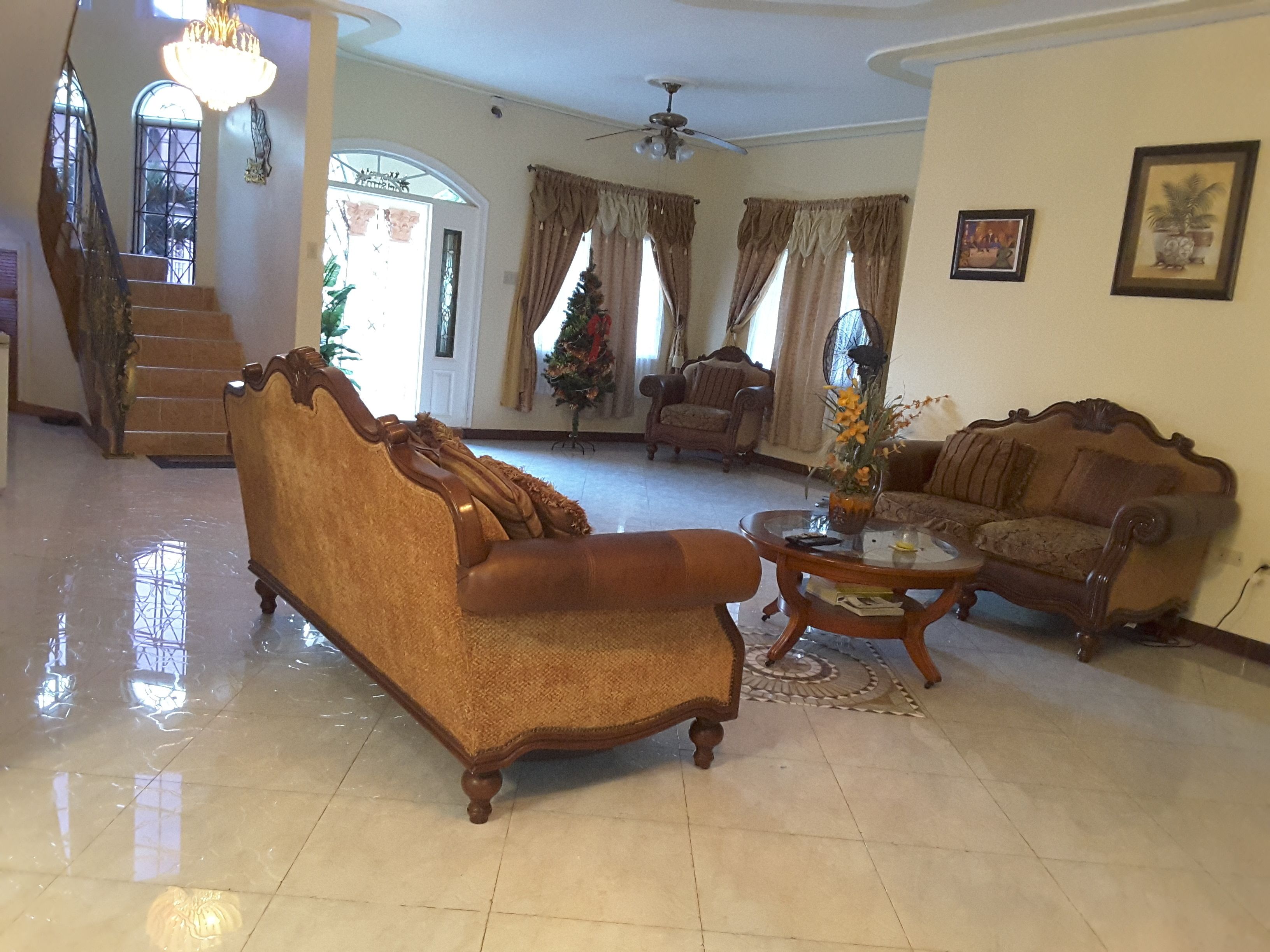 Cazwin Villa