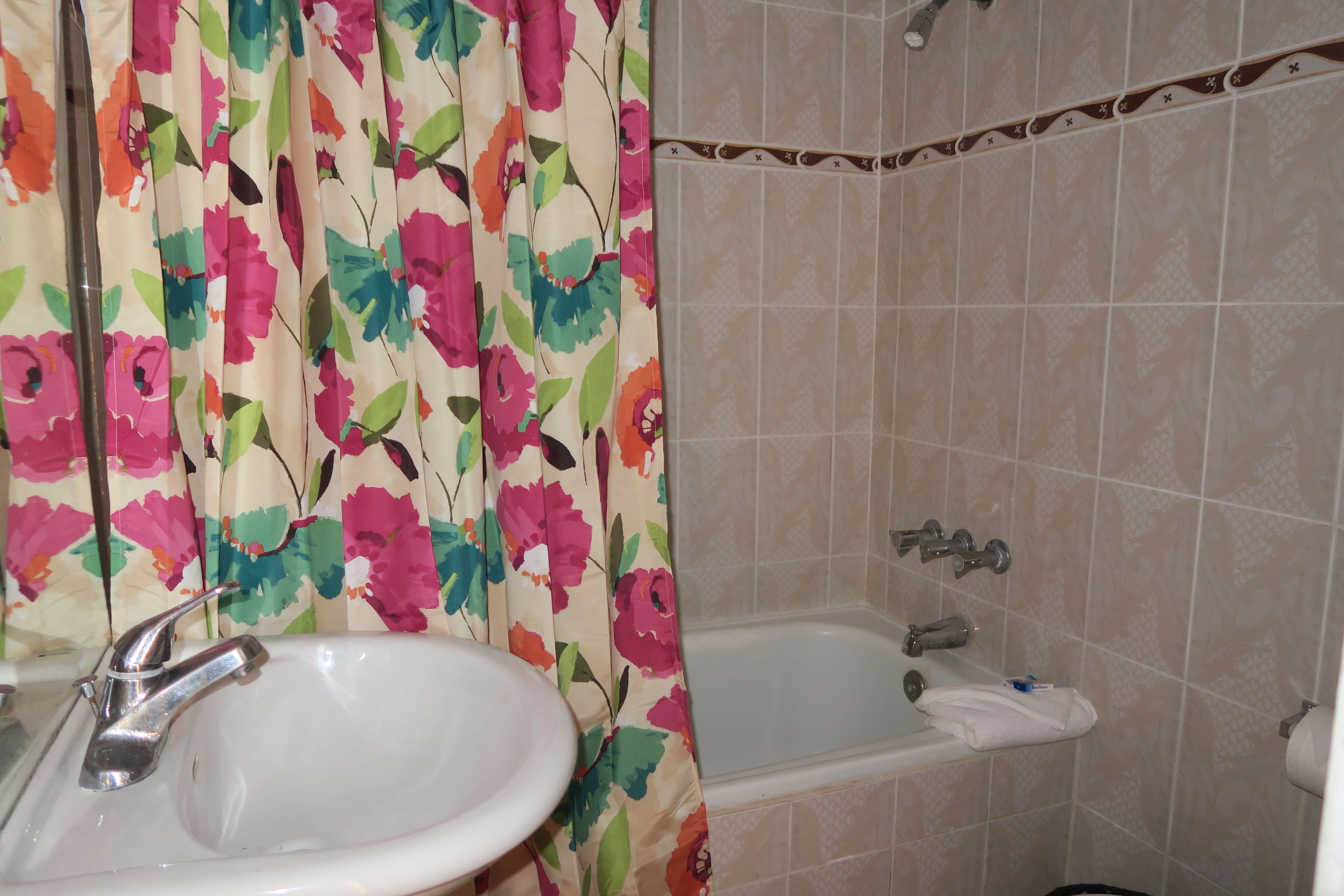 Enchanted Villas Inn