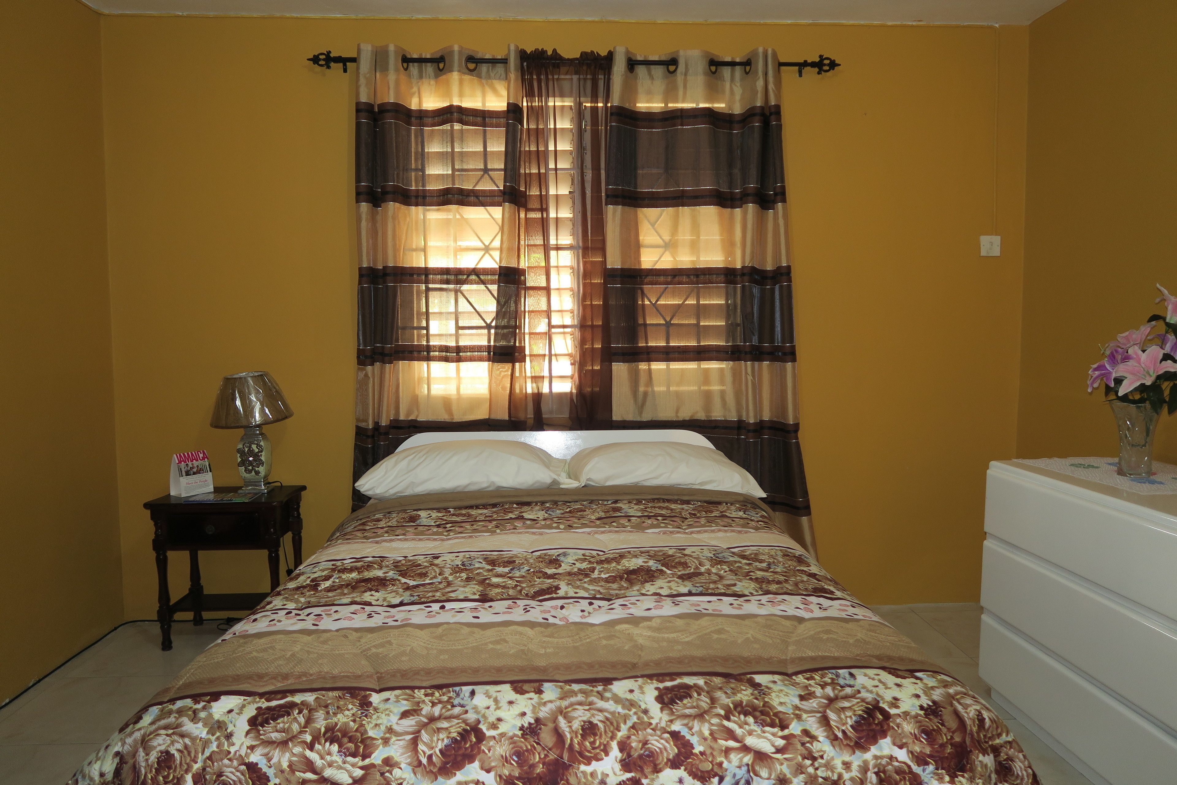 Enchanted Villas Inn