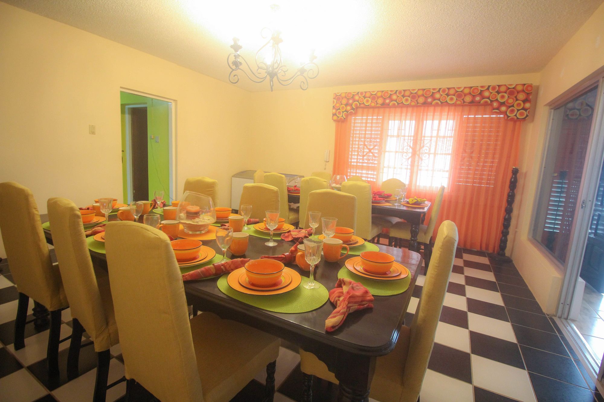 Kenwood Villa