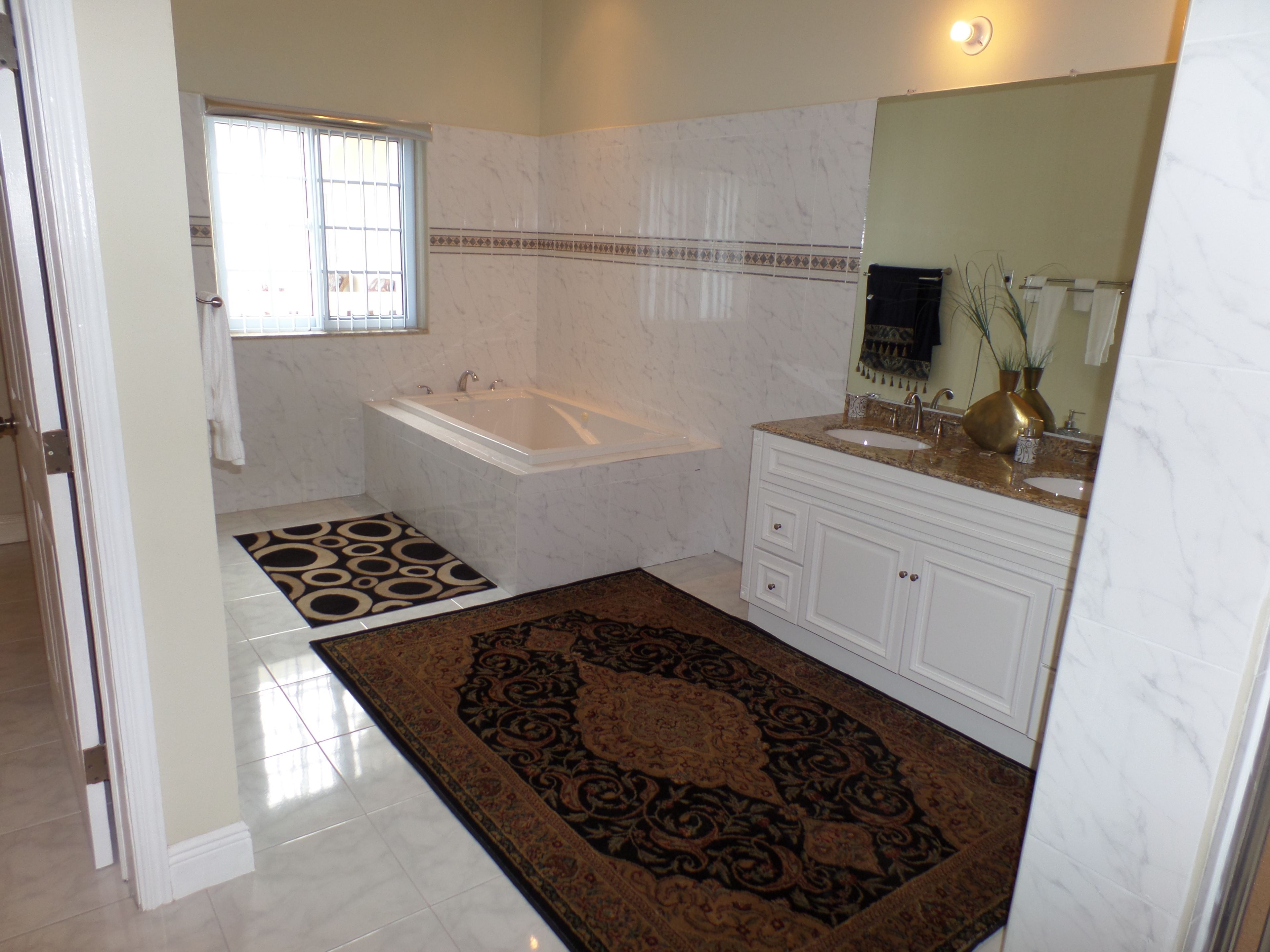 Luxurious Romantic Suite Kensington