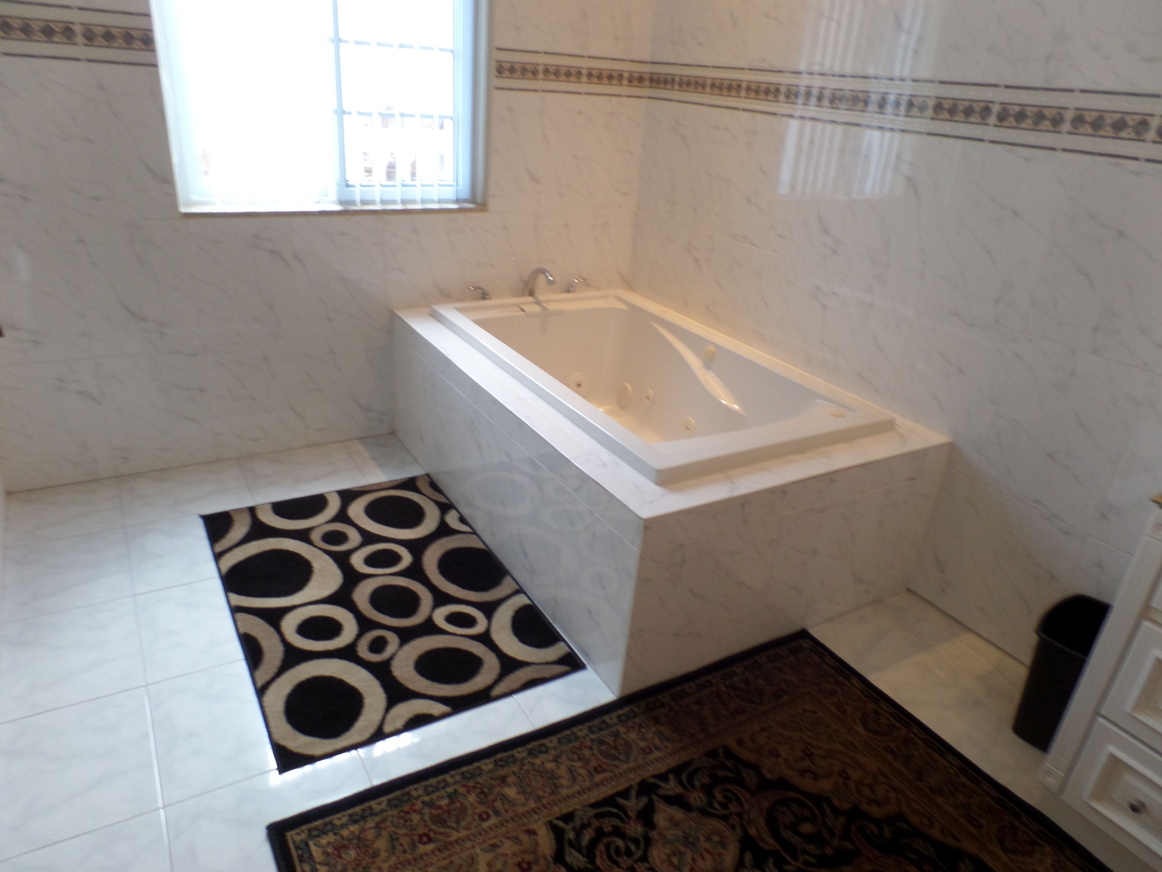 Luxurious Romantic Suite Kensington