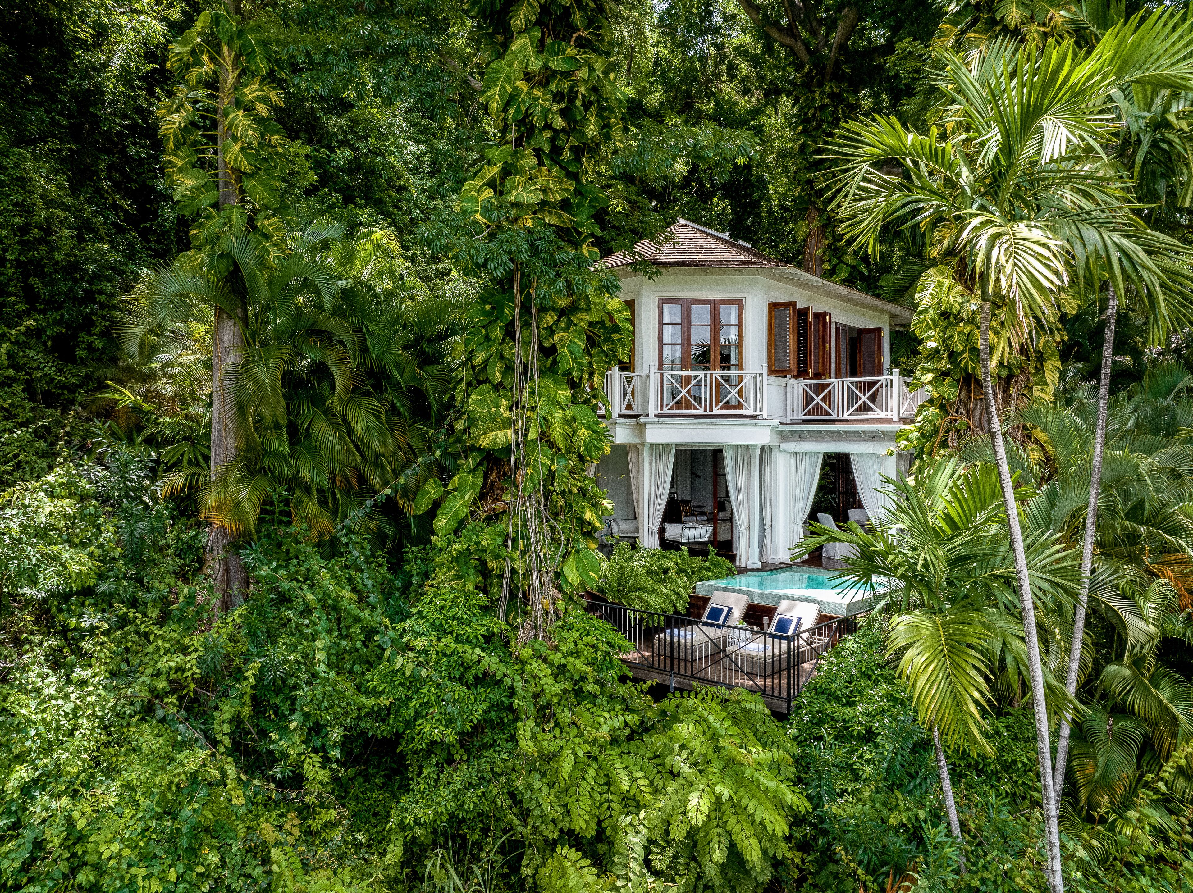 Round Hill Hotel & Villas