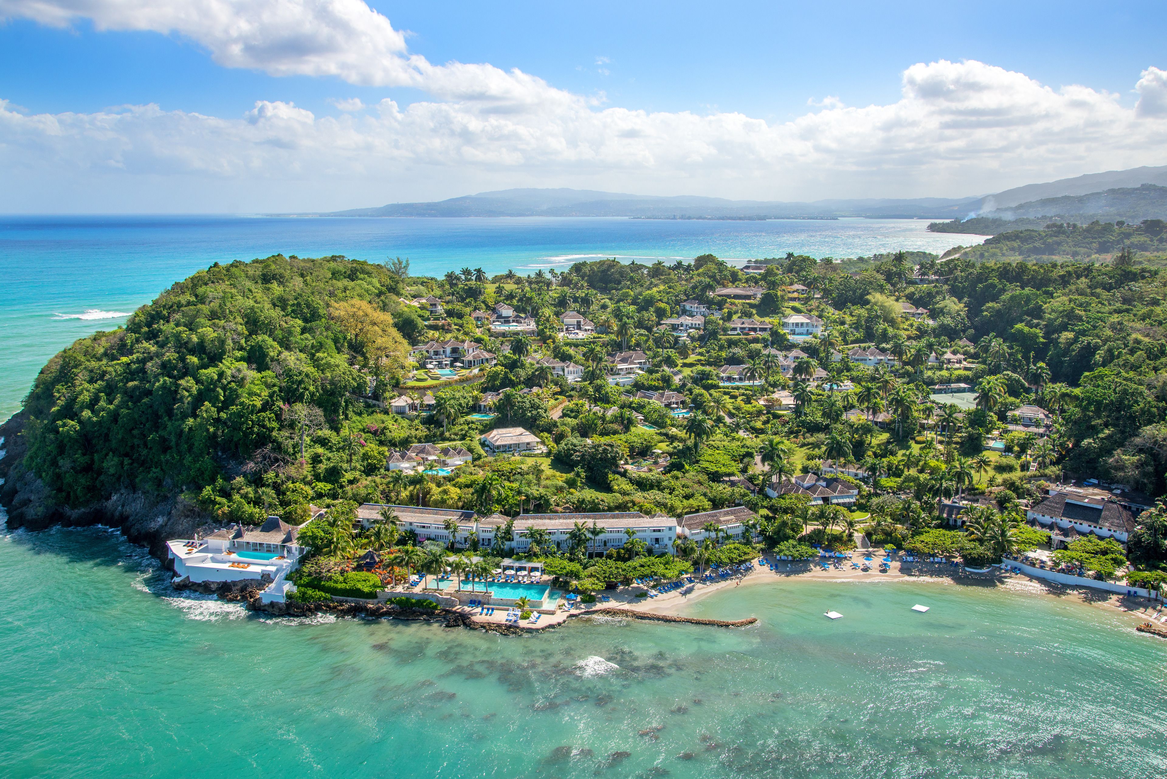 Round Hill Hotel & Villas
