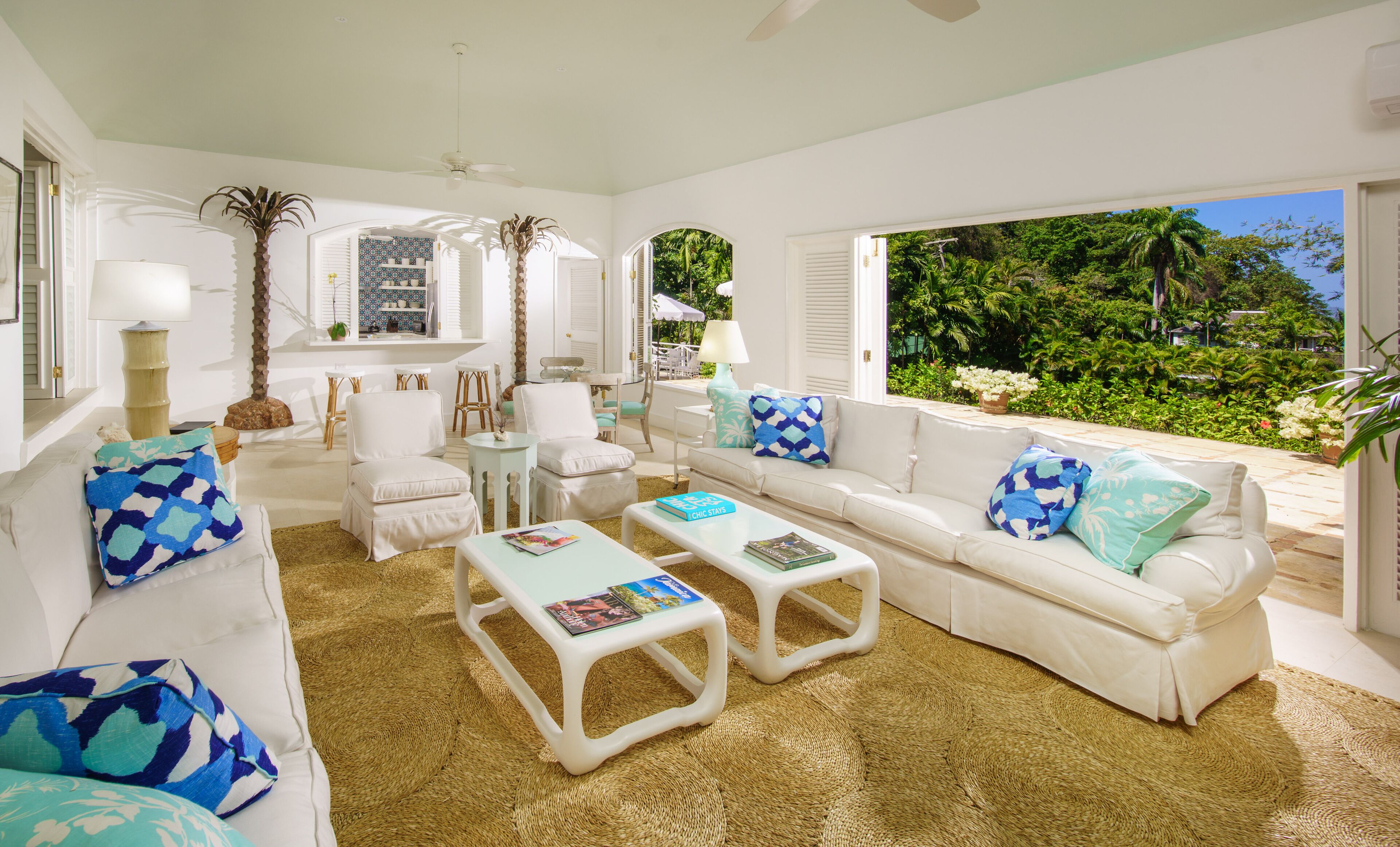 Round Hill Hotel & Villas