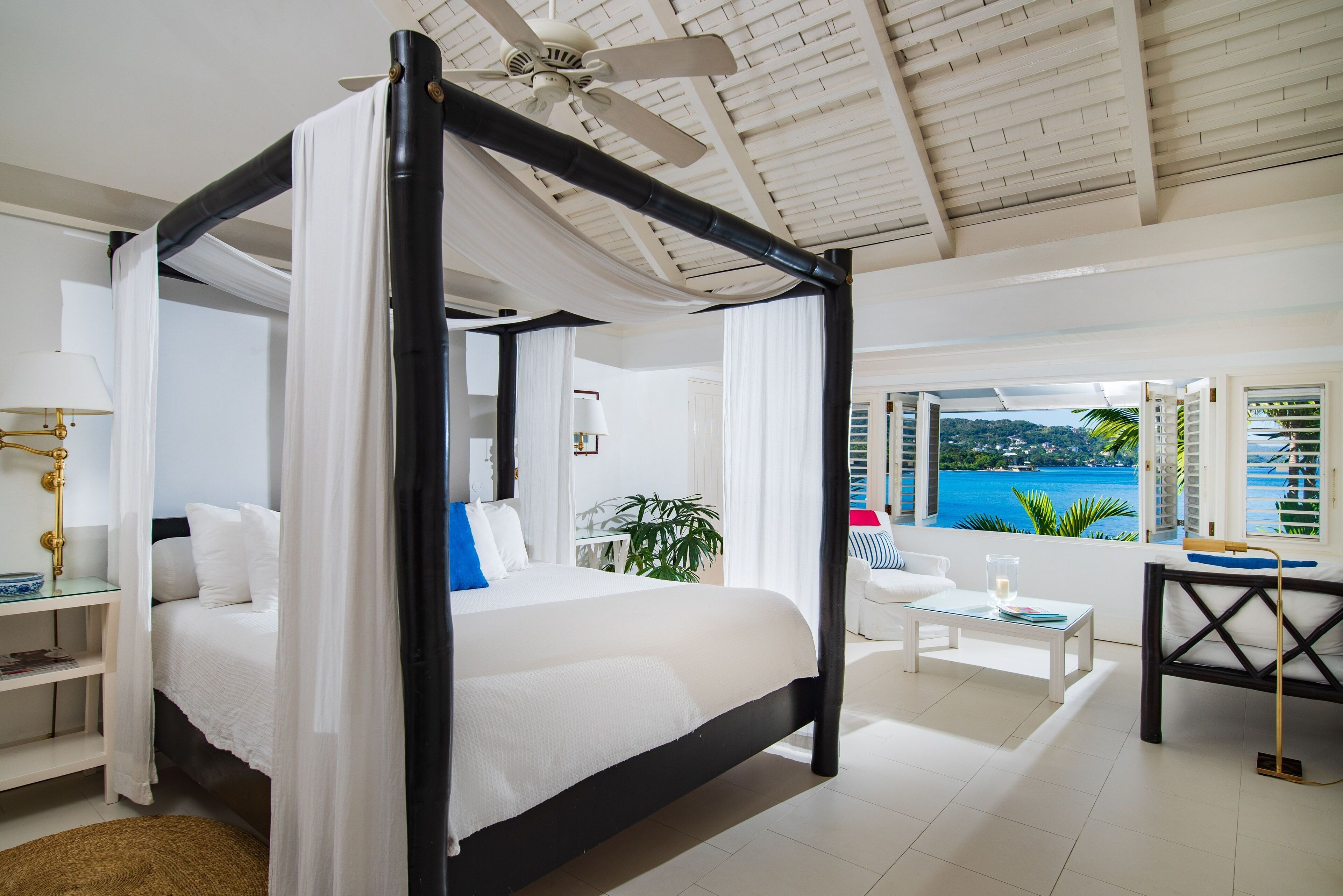 Round Hill Hotel & Villas