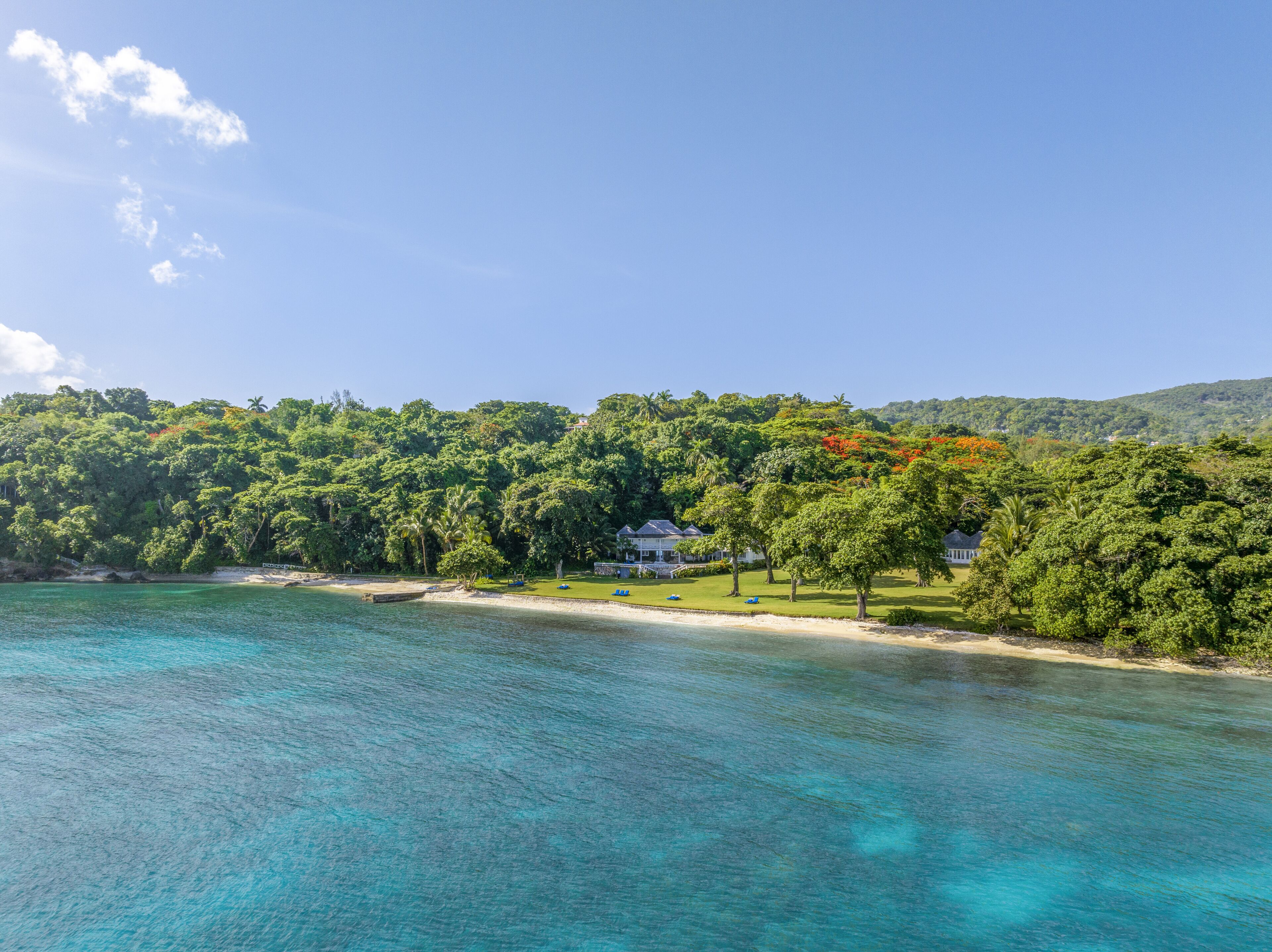 Round Hill Hotel & Villas