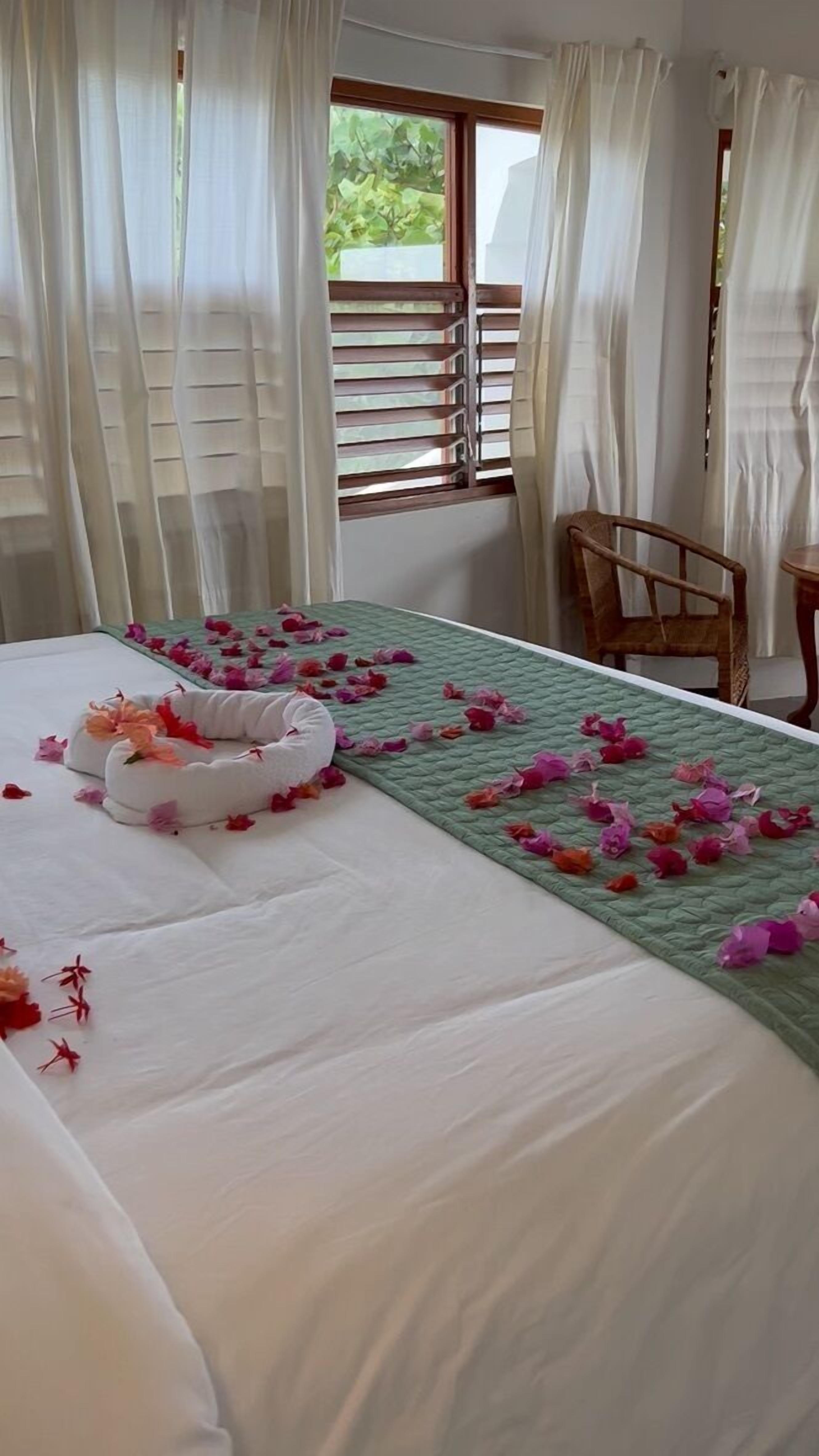 Coral Cove Resort & Spa