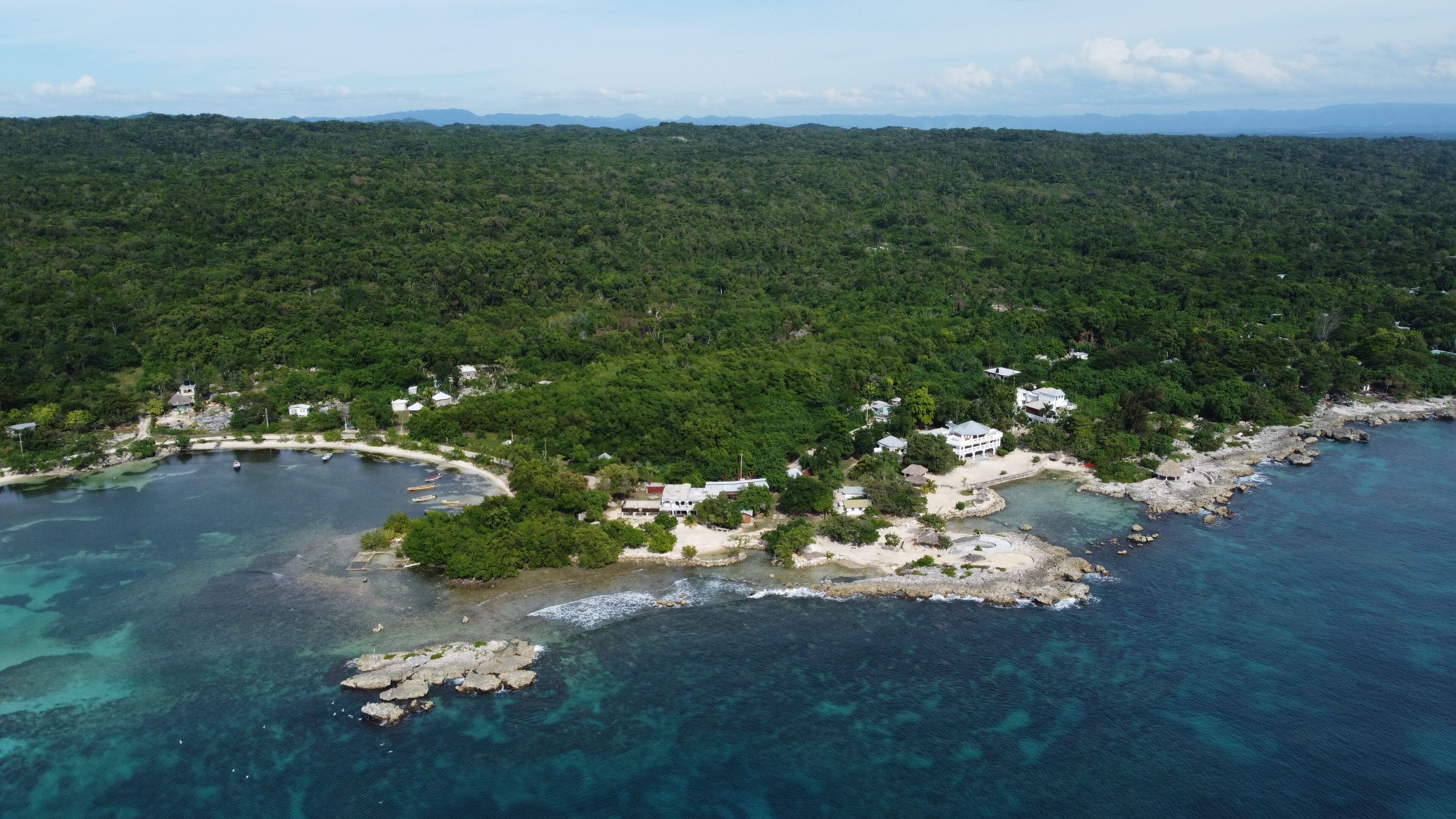 Coral Cove Resort & Spa