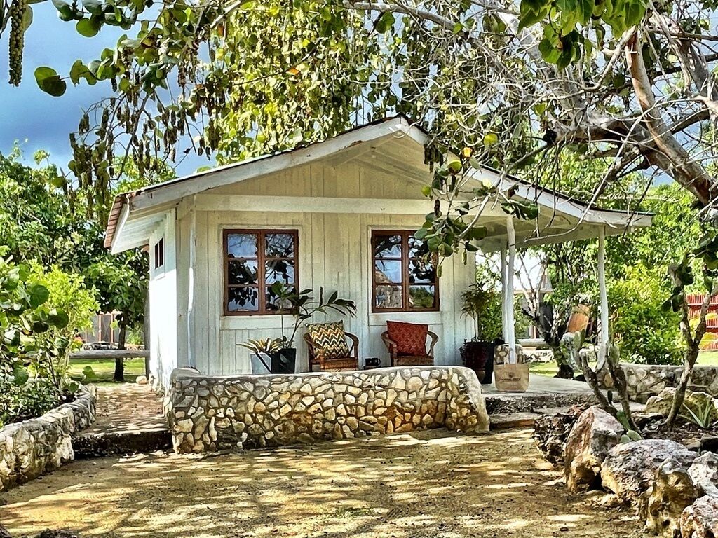 Coral Cove Resort & Spa