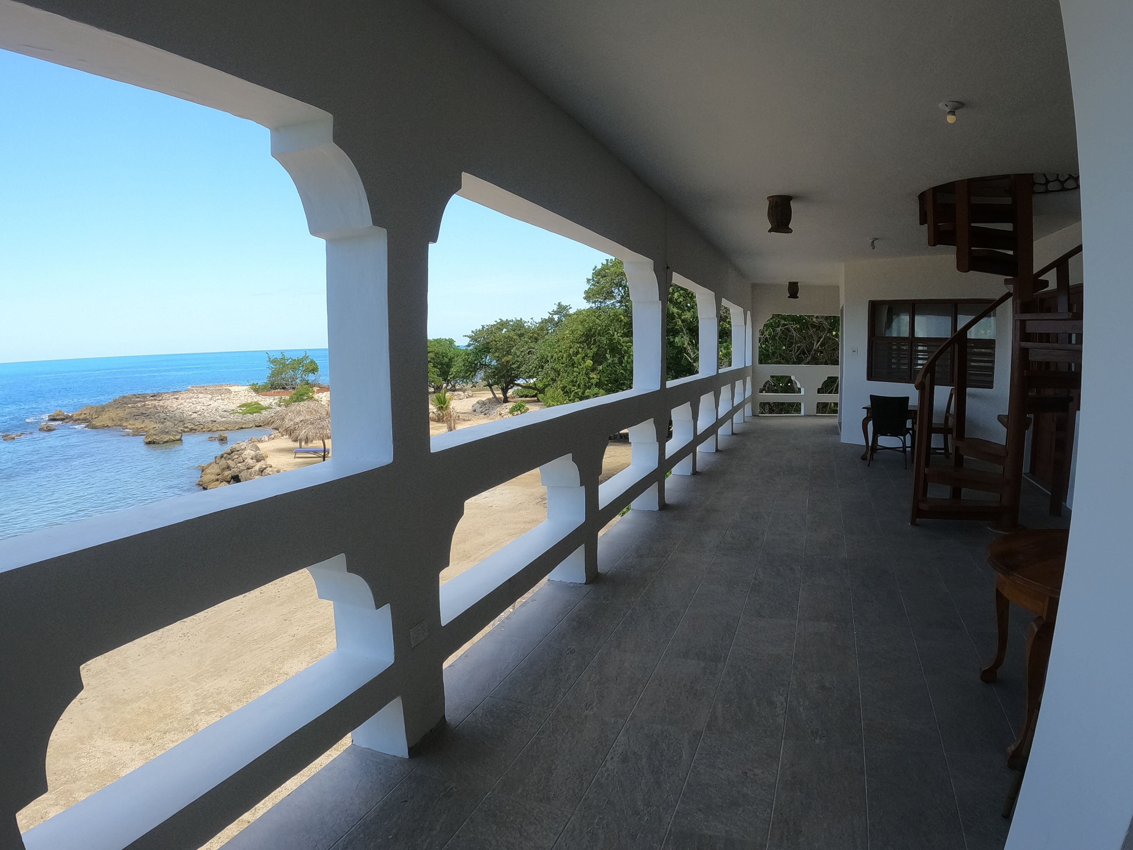 Coral Cove Resort & Spa