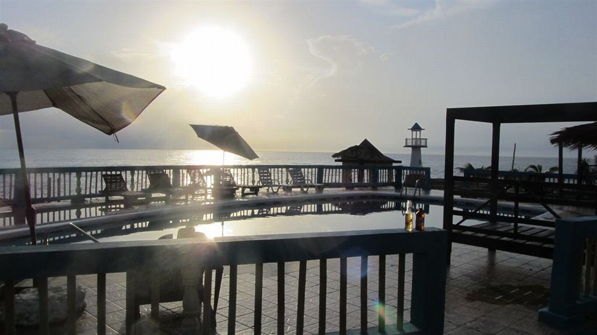 Ocean & Sun Negril Hotel & Spa