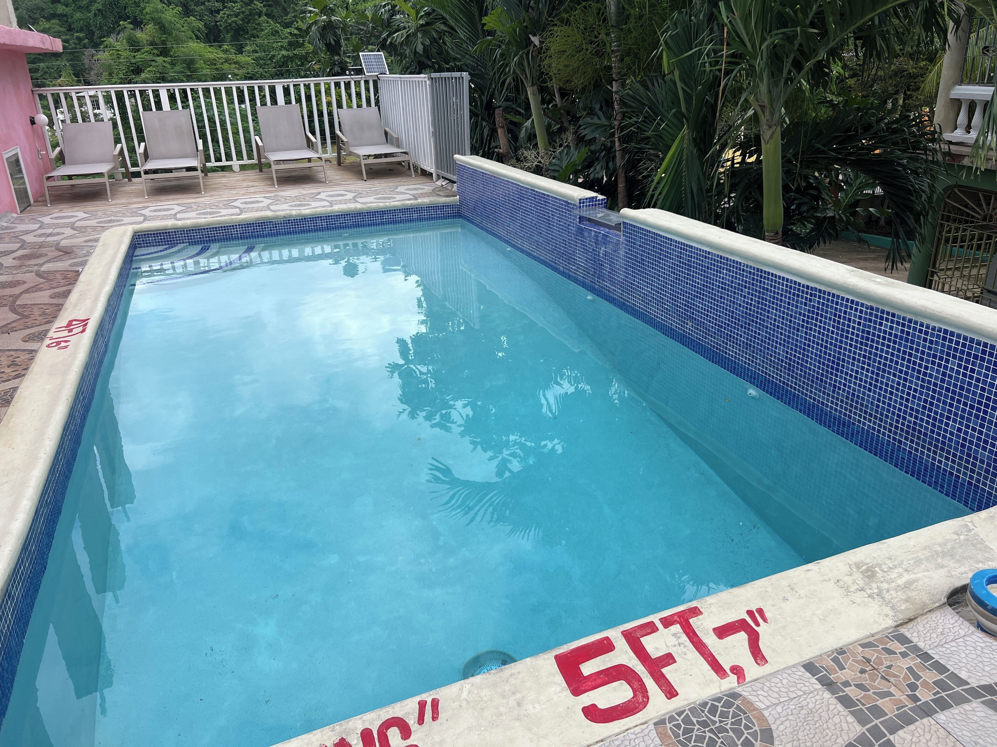 A Taste Of Jamaica Lavern Place