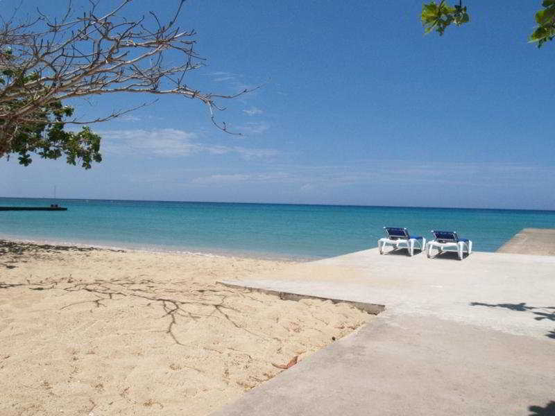 Kaz Kreol Beach Lodge