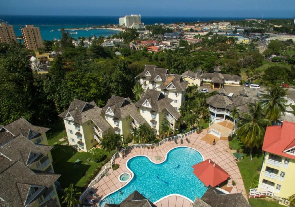 Mystic Ridge Resort