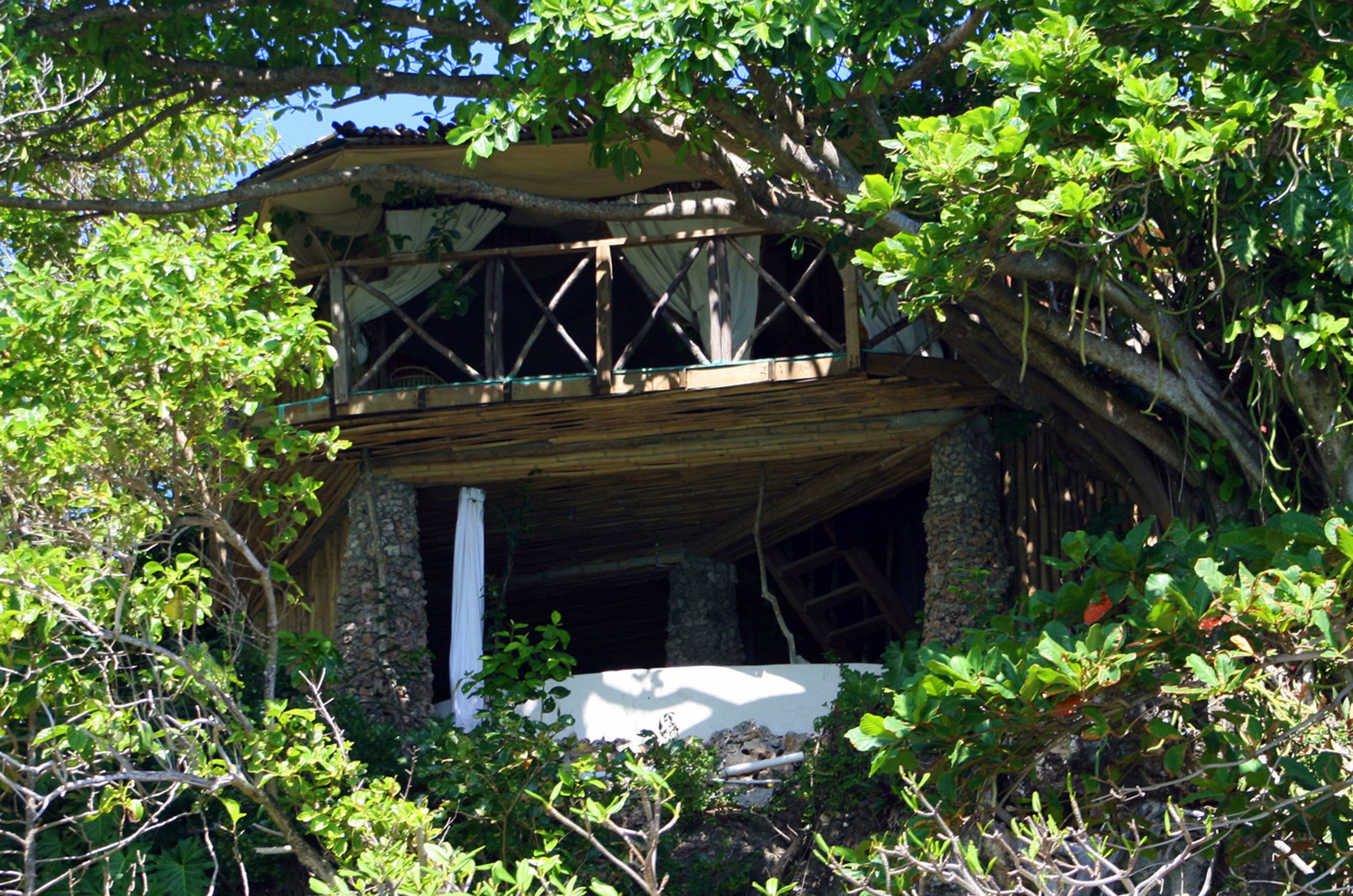 Great Huts Resort