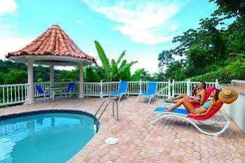 Tropical Lagoon Resort & Villas