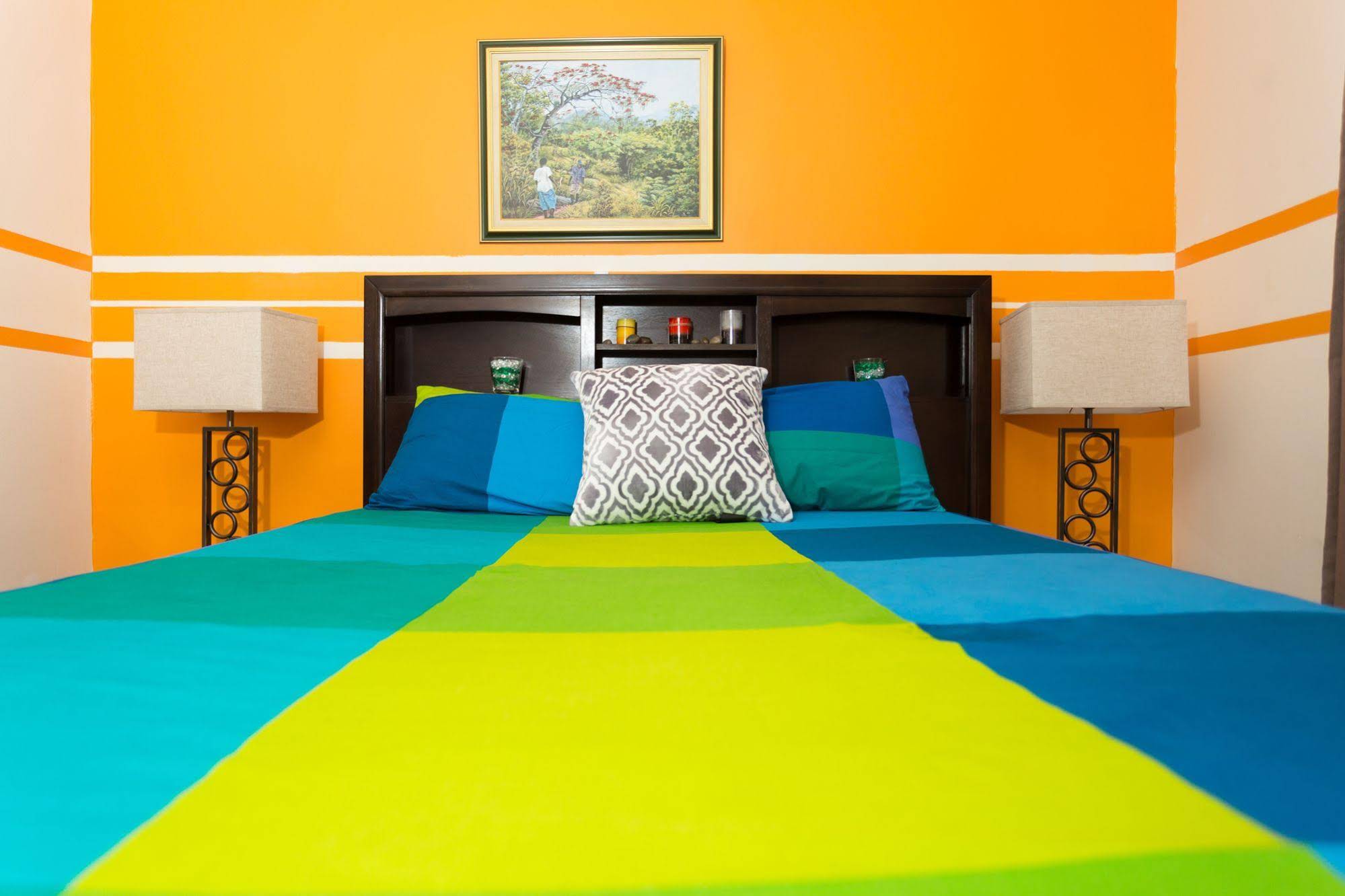 Caymanas Estate Country Club Villa