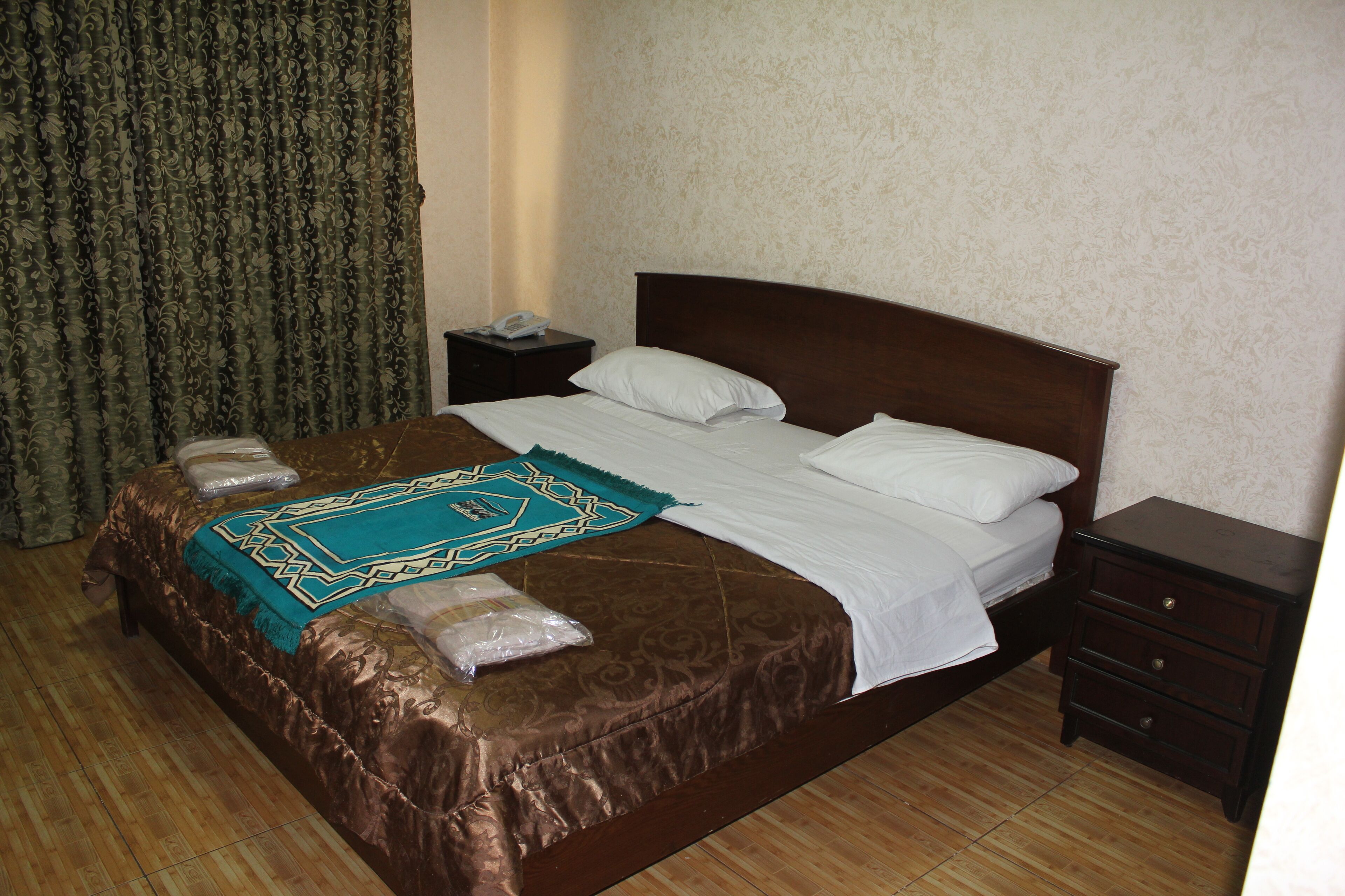 Al Ahfad Hotel Apartments