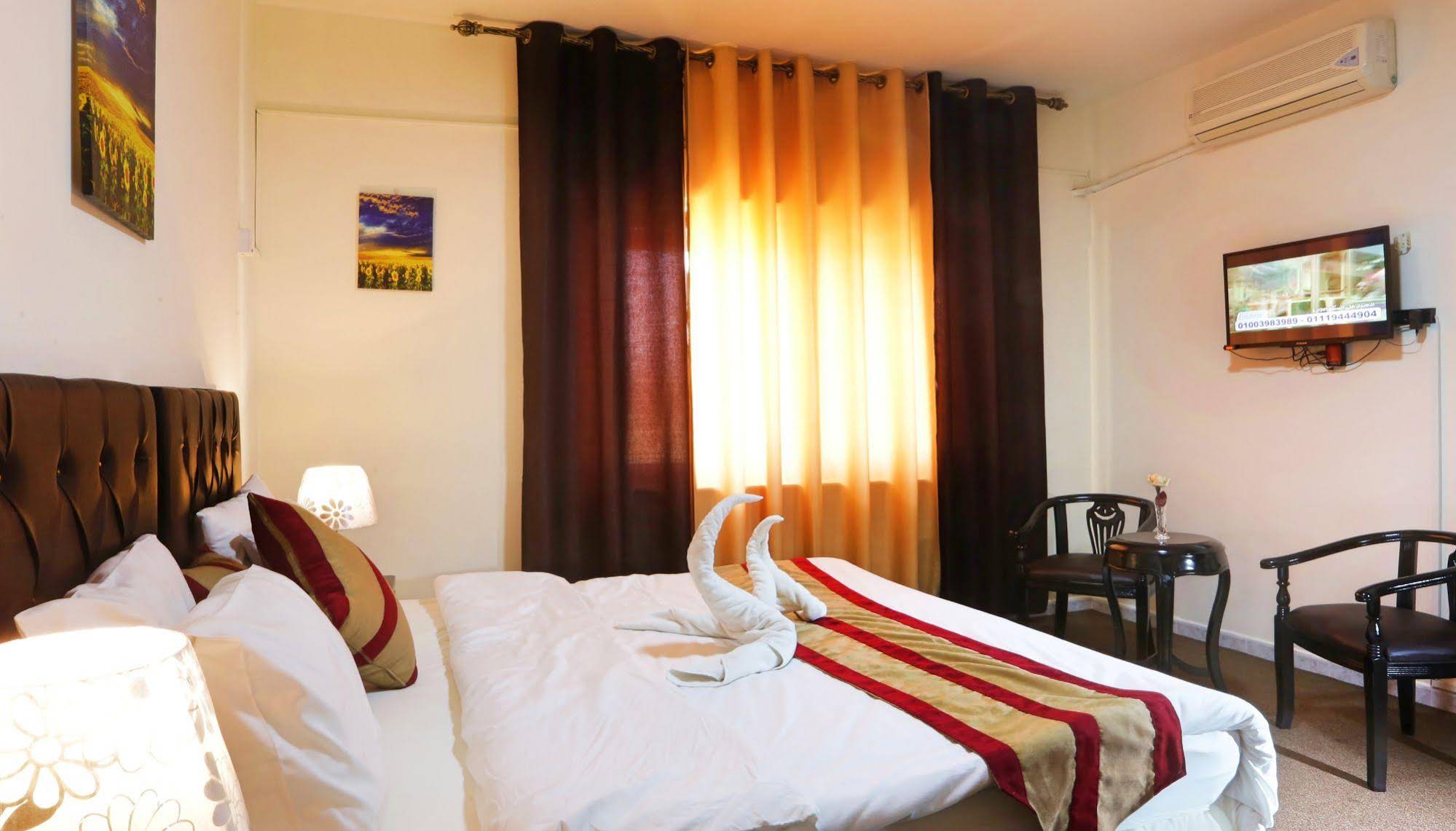 Al Bateel Hotel Apartments