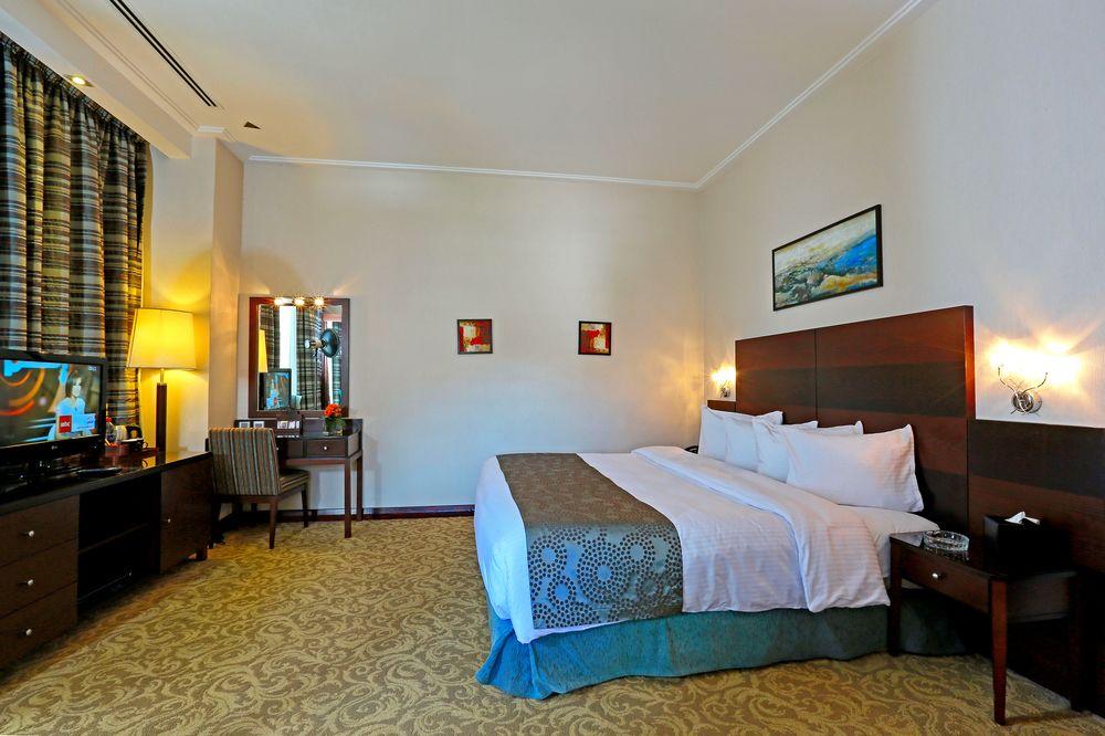Ayass Hotel