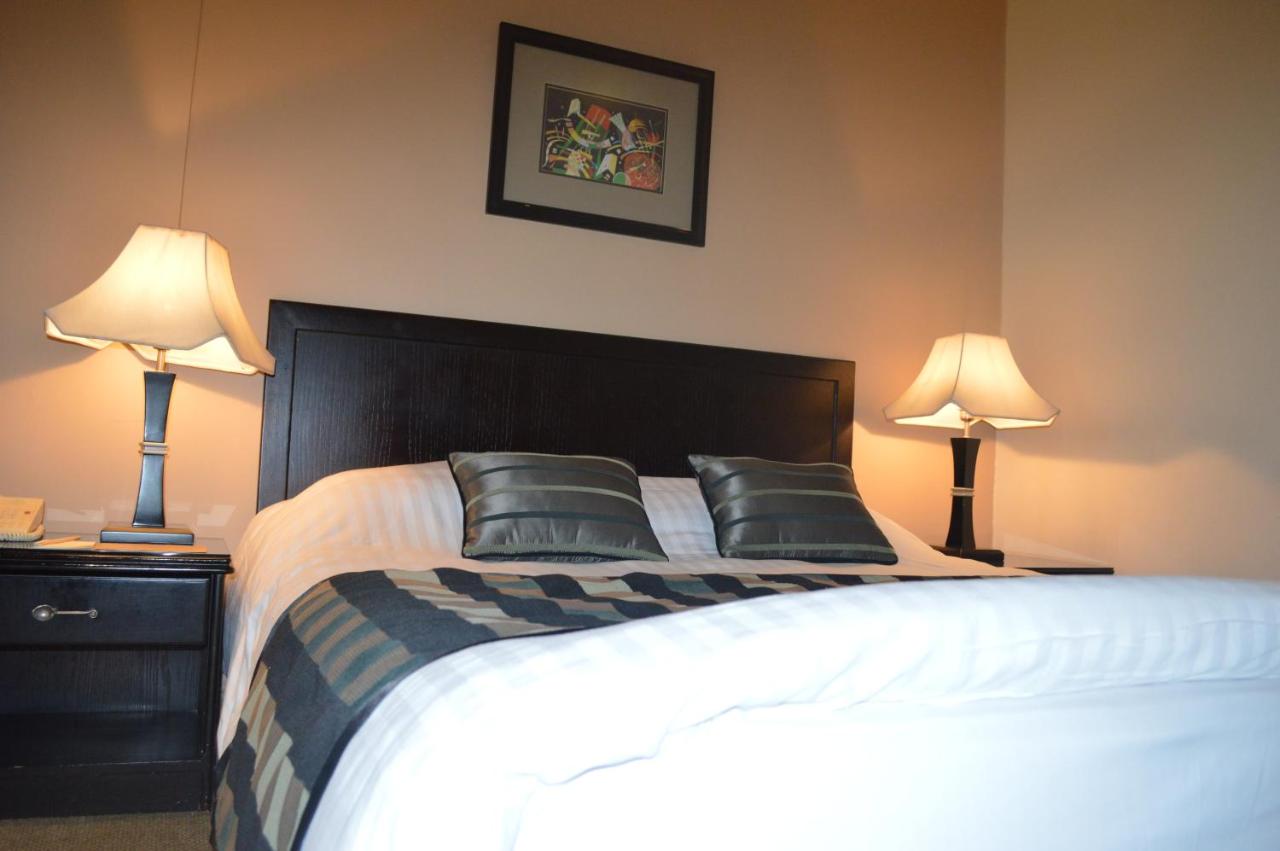 Century Park Hotel