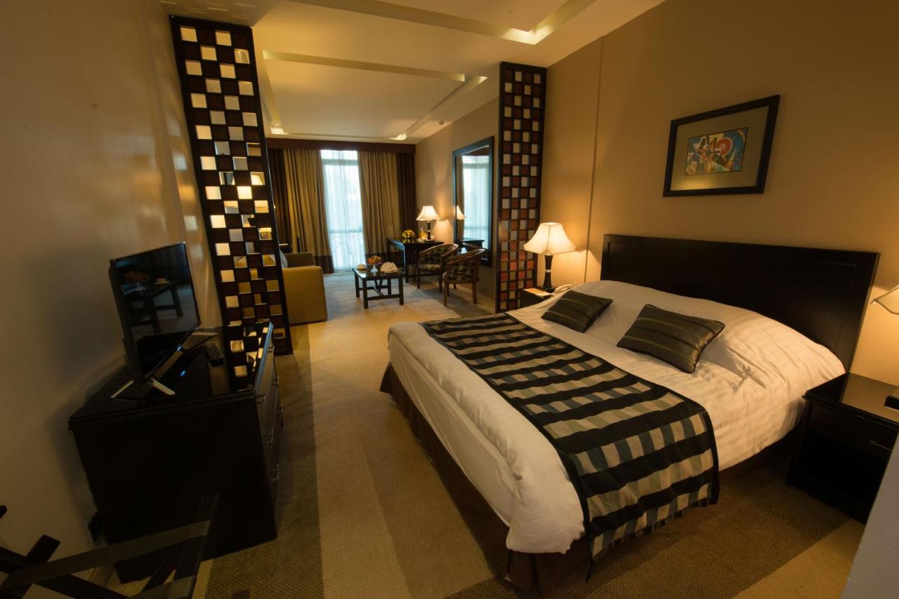 Century Park Hotel