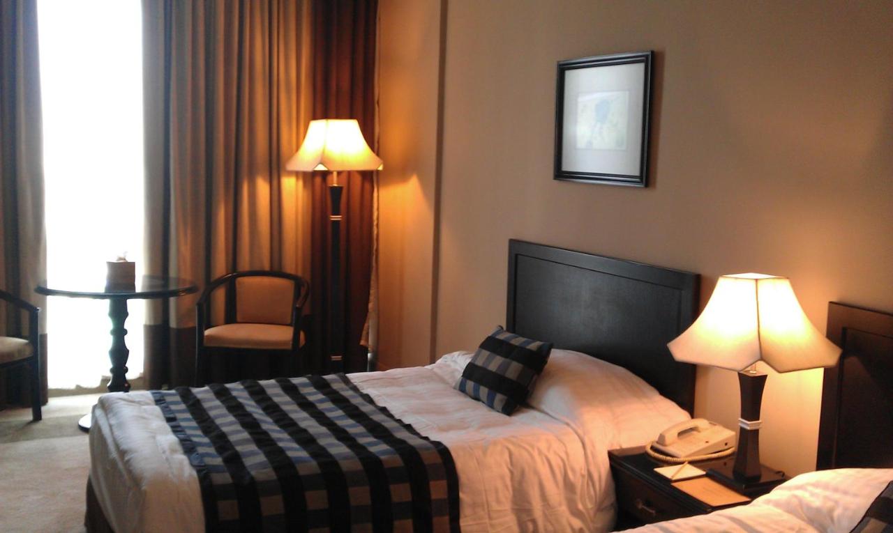 Century Park Hotel