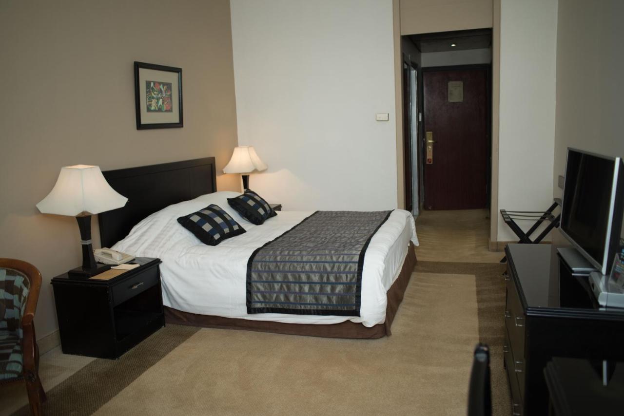 Century Park Hotel