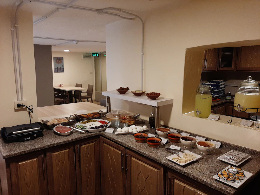Layaali Amman Hotel