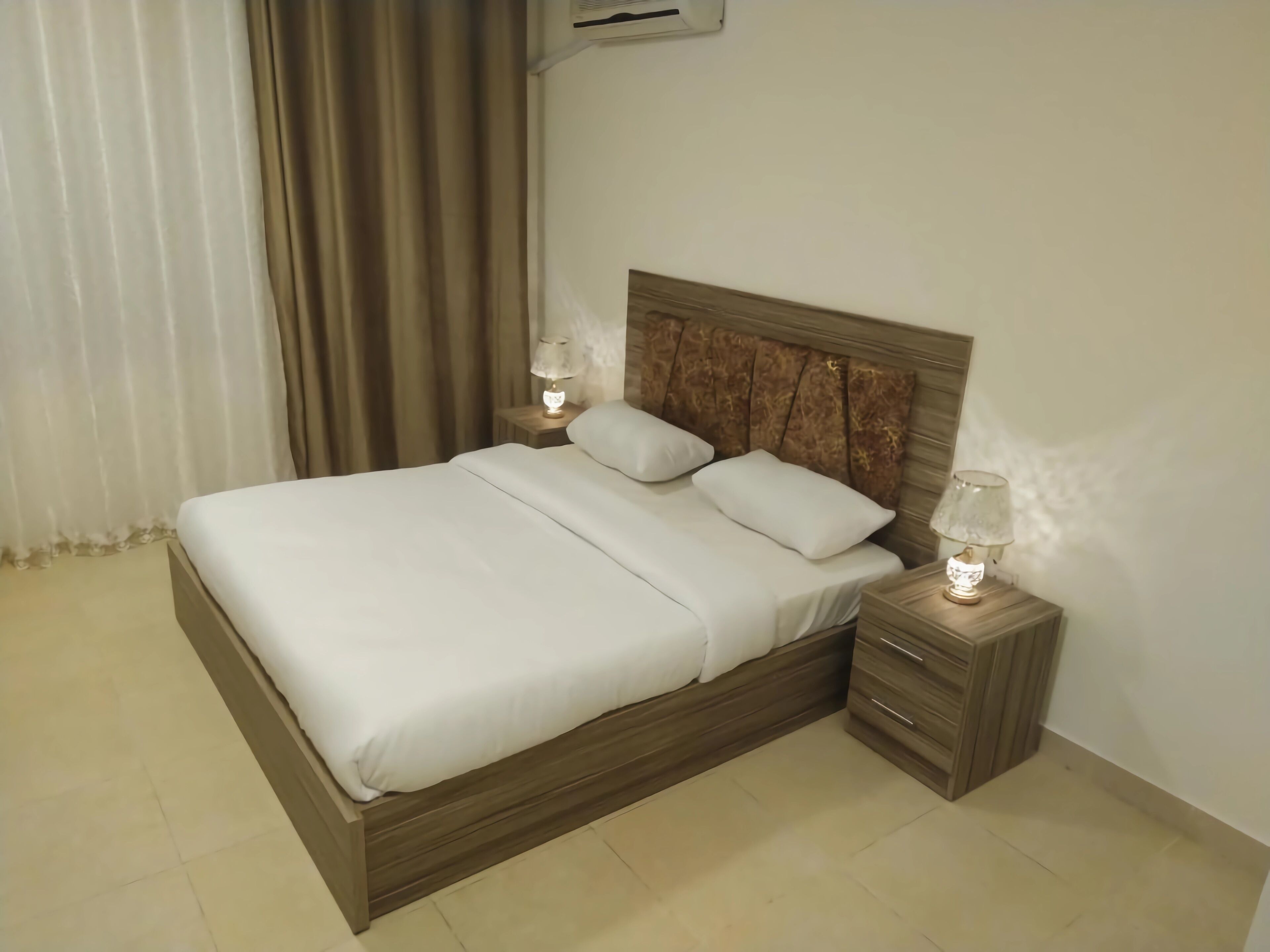 Rayan Hotel Suites