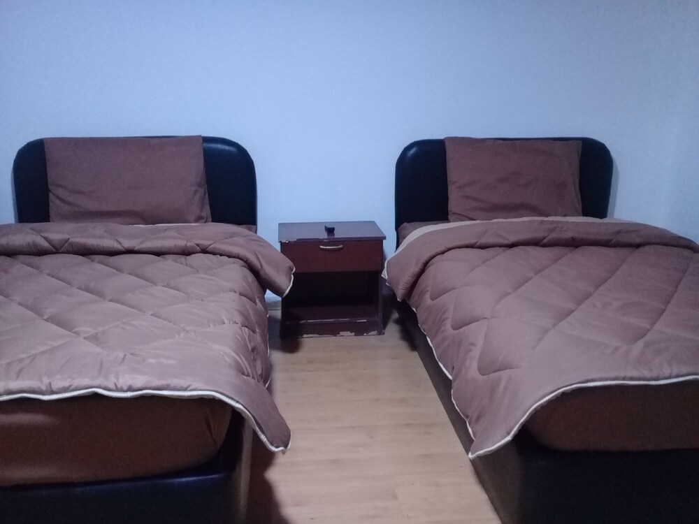 Seleen Hotel Suites