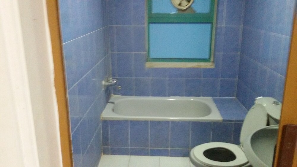 Seleen Hotel Suites