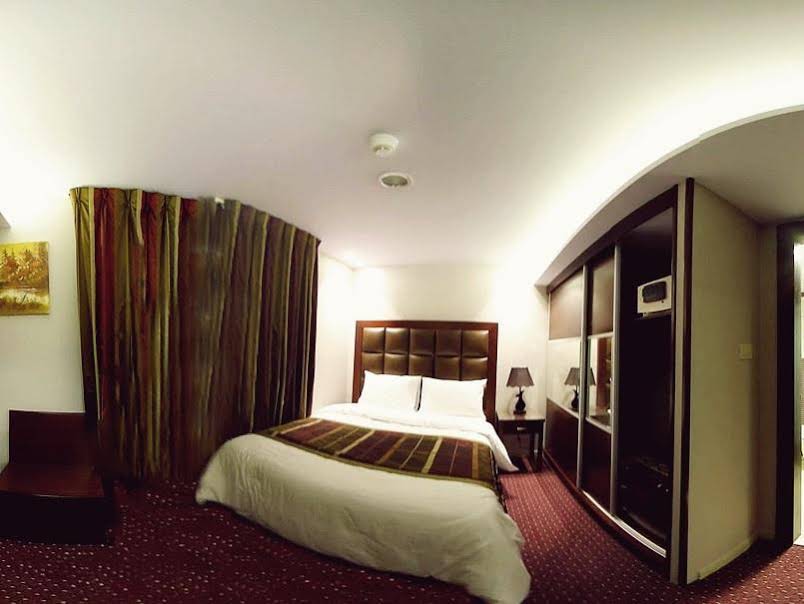 Sofia Suites Hotel