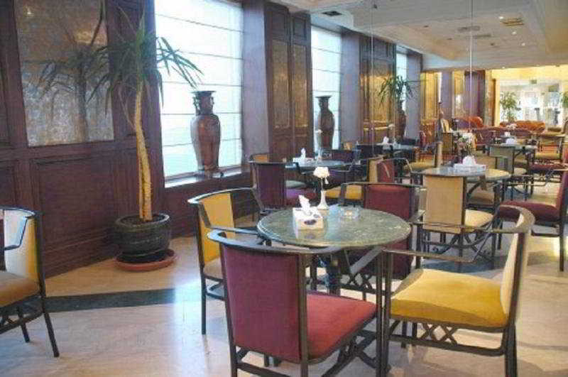Dana Plaza Hotel