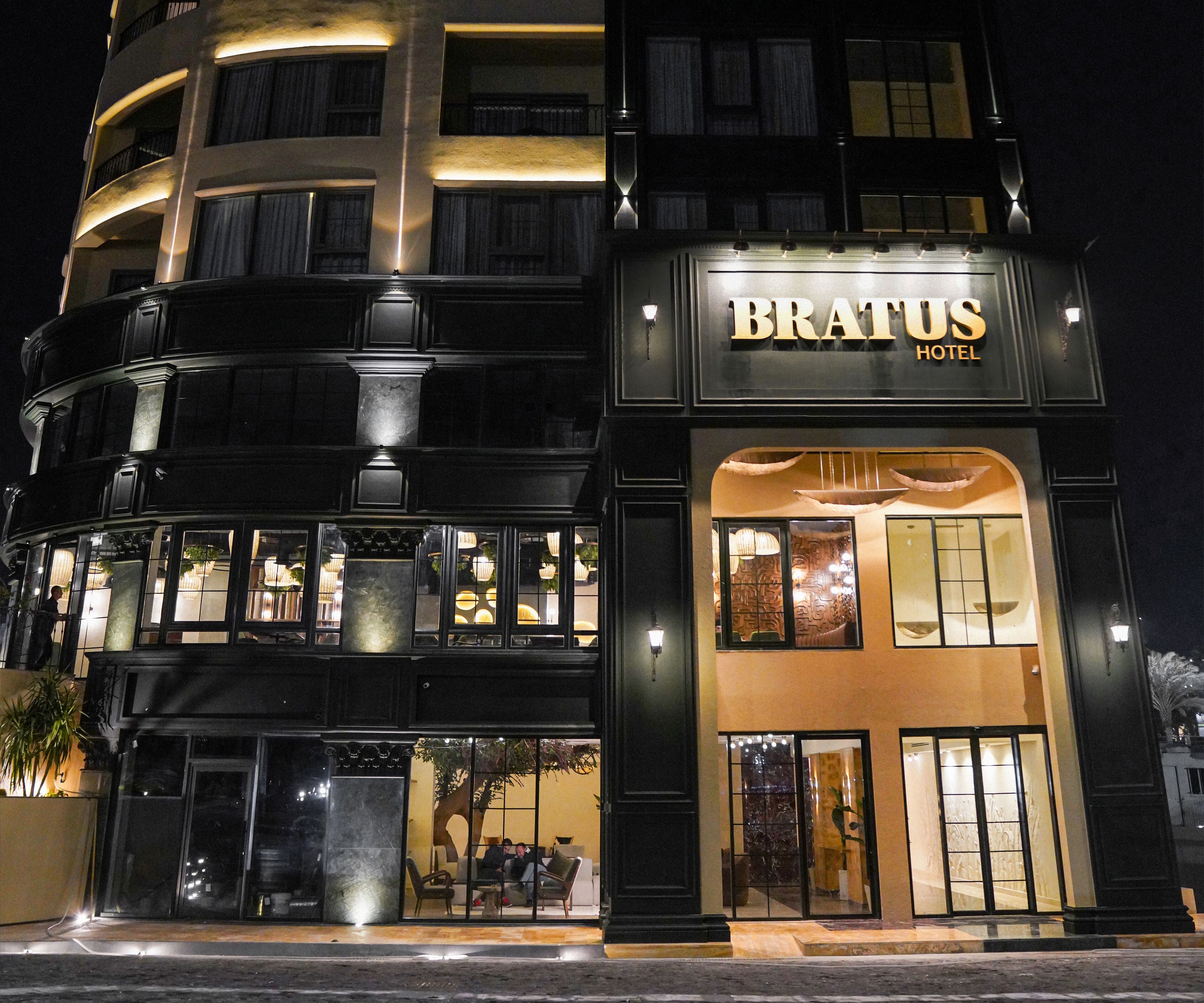 Bratus Hotel