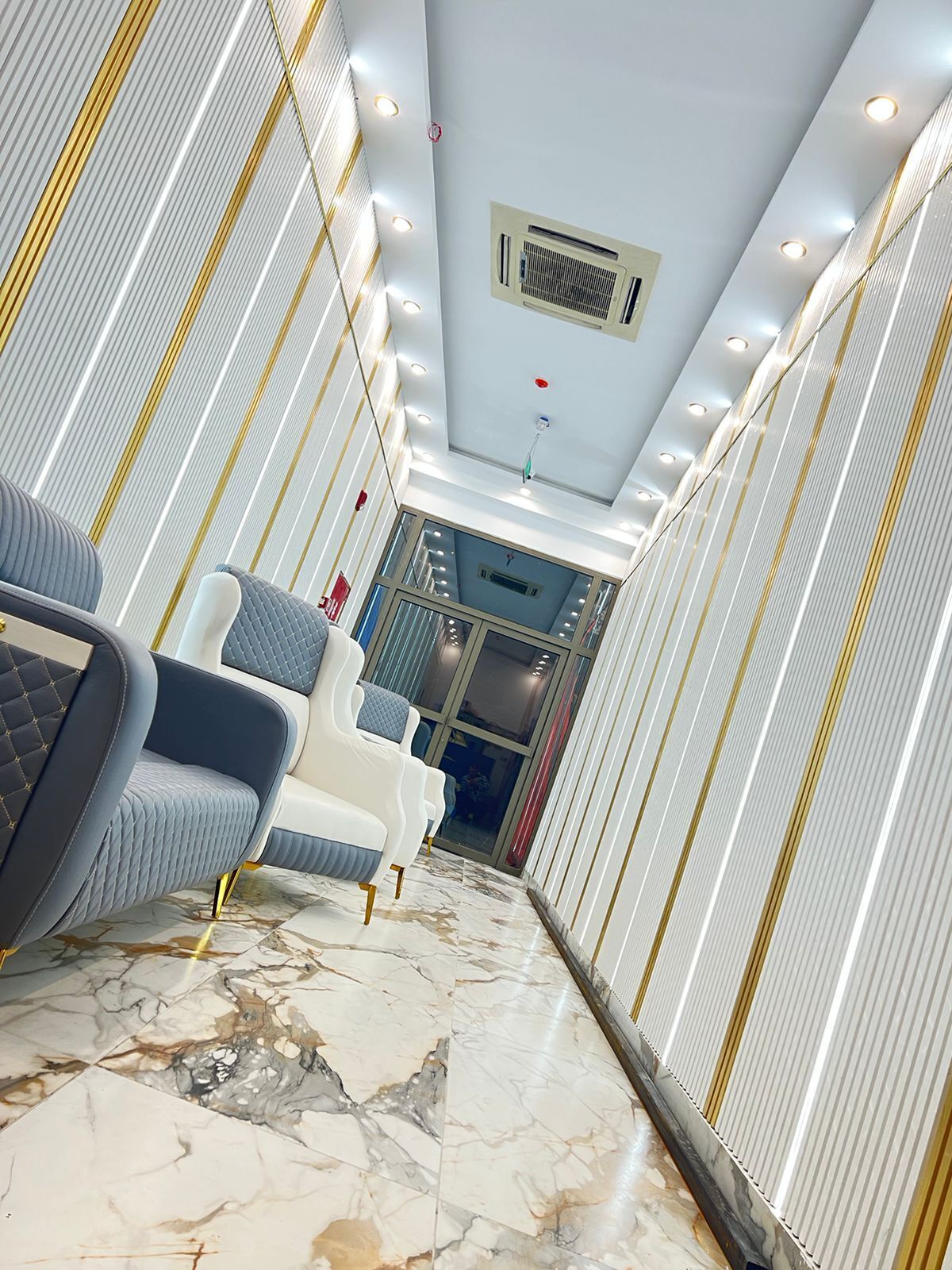Holiday Season Hotel