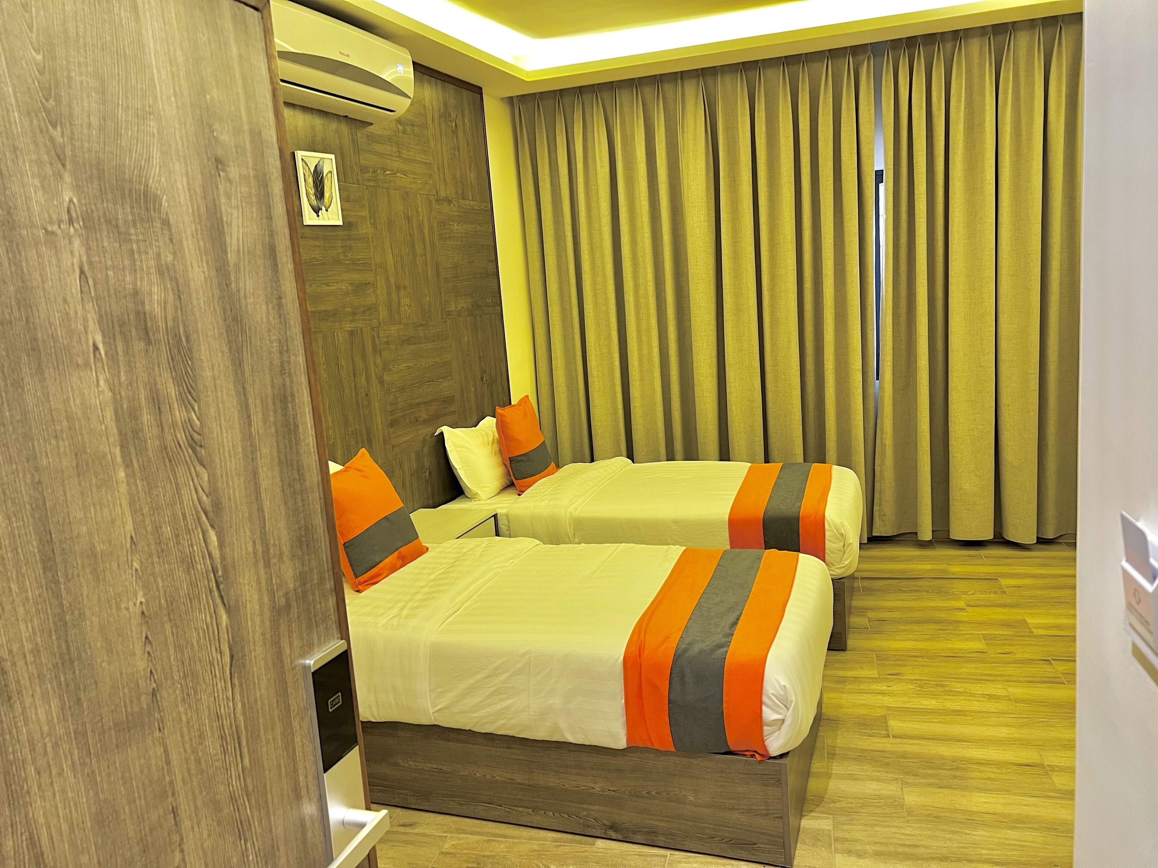 Sky Hotel