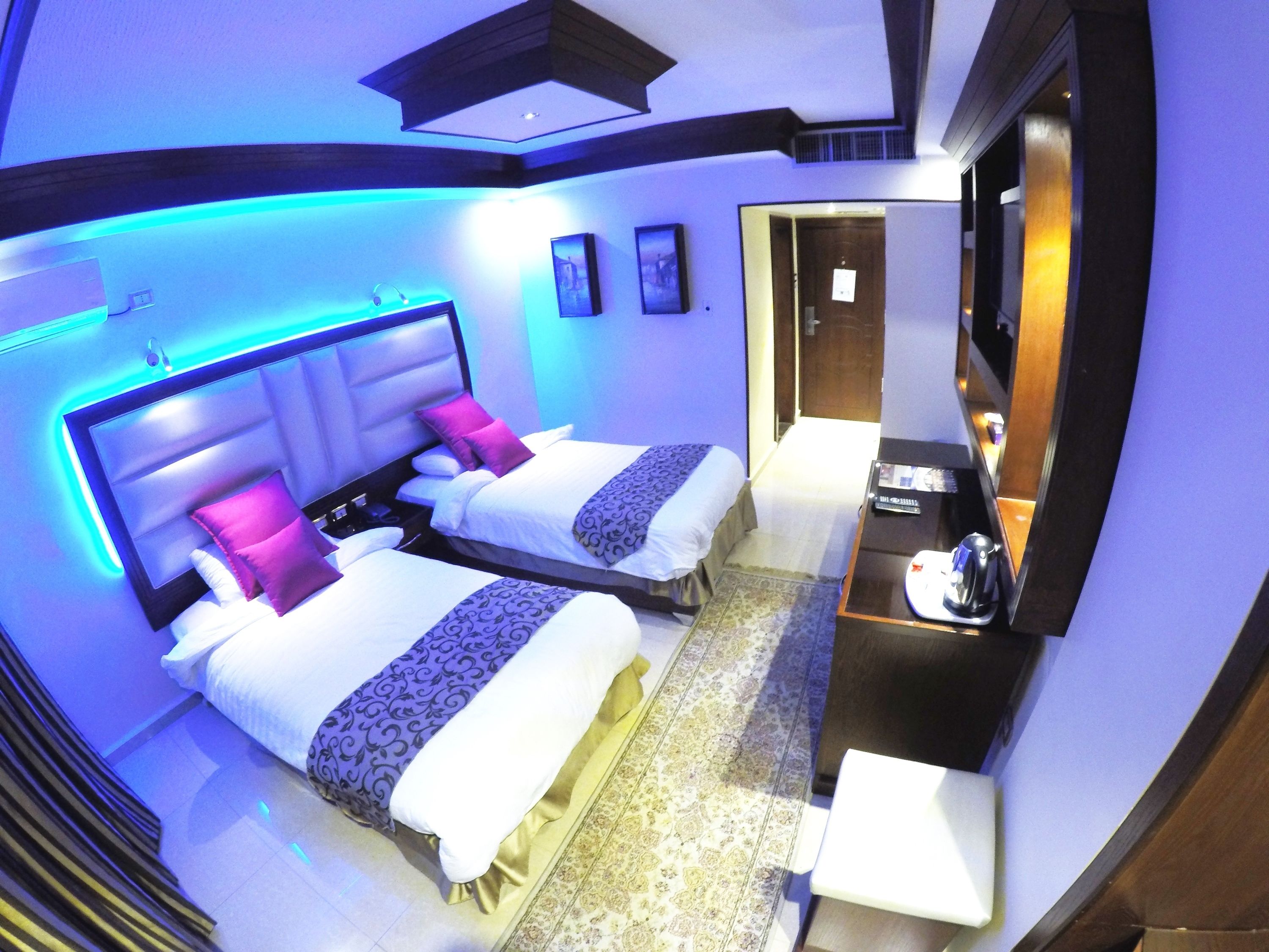Sella Hotel