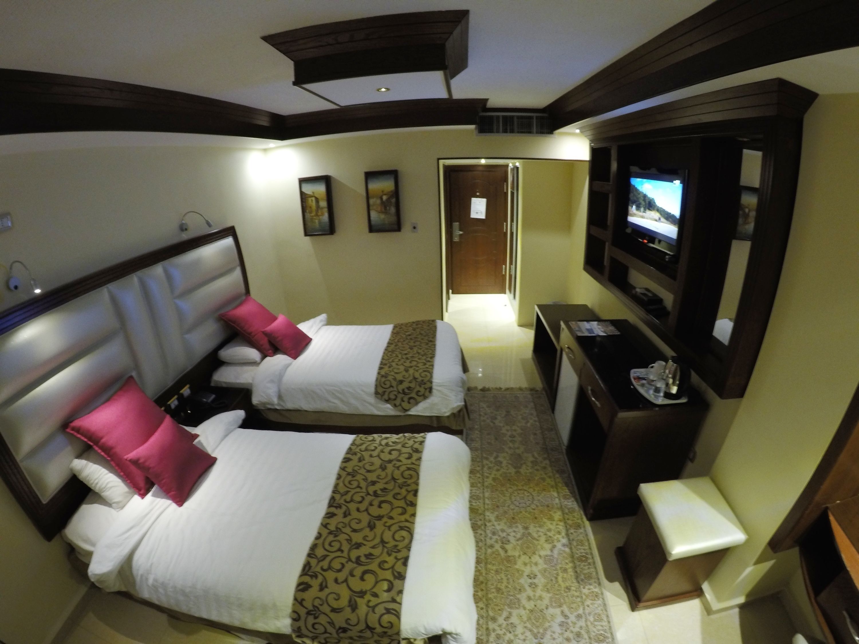 Sella Hotel
