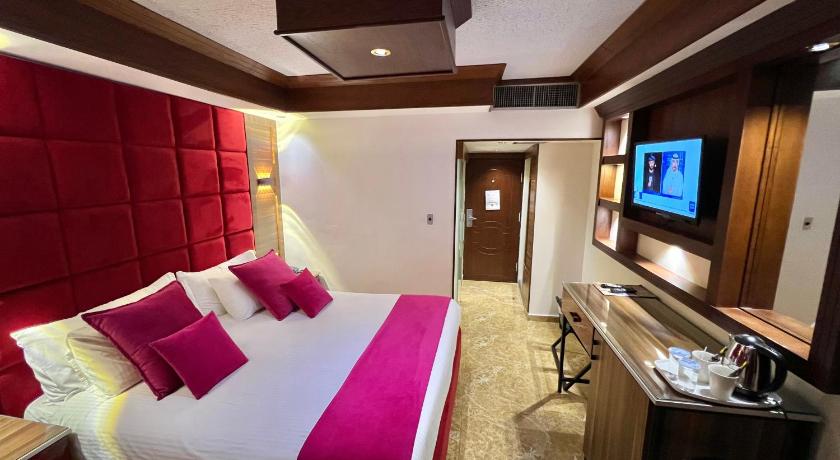 Sella Hotel