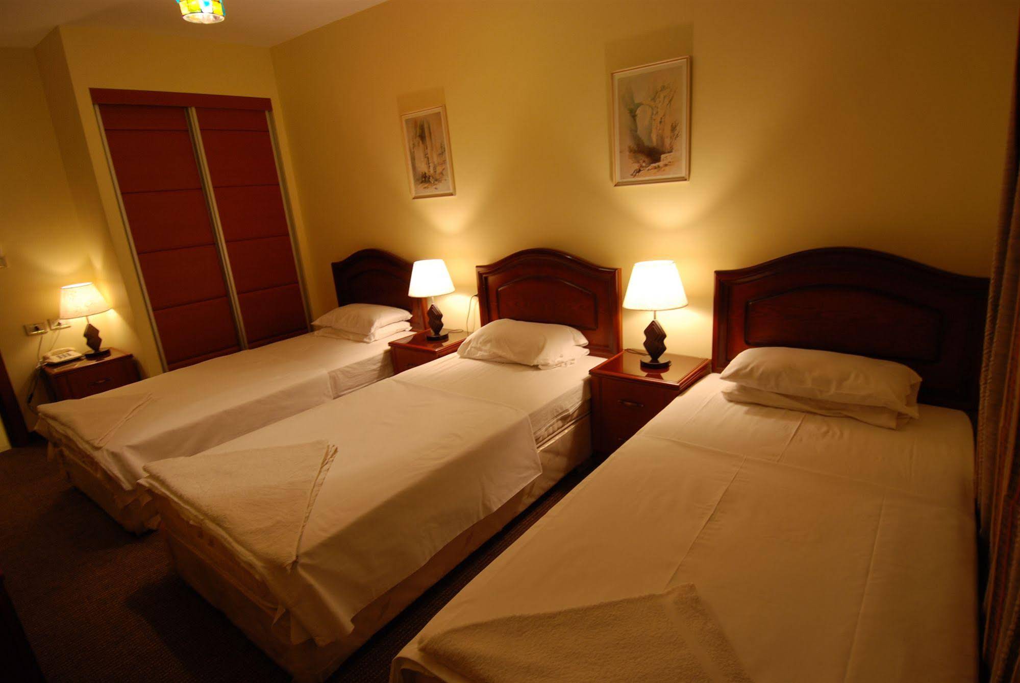 Al Rashid Hotel