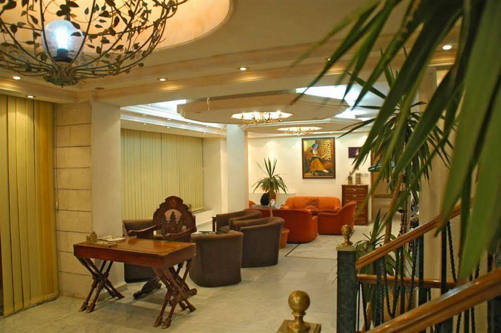 Candles Hotel
