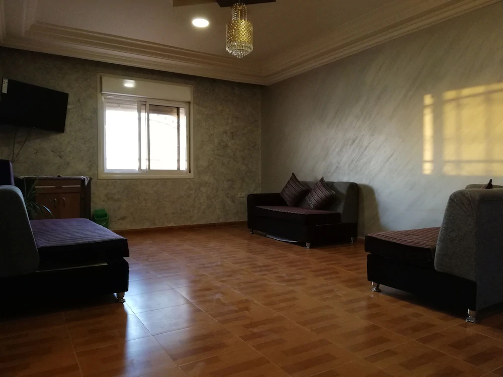 Jabal Bed & Breakfast
