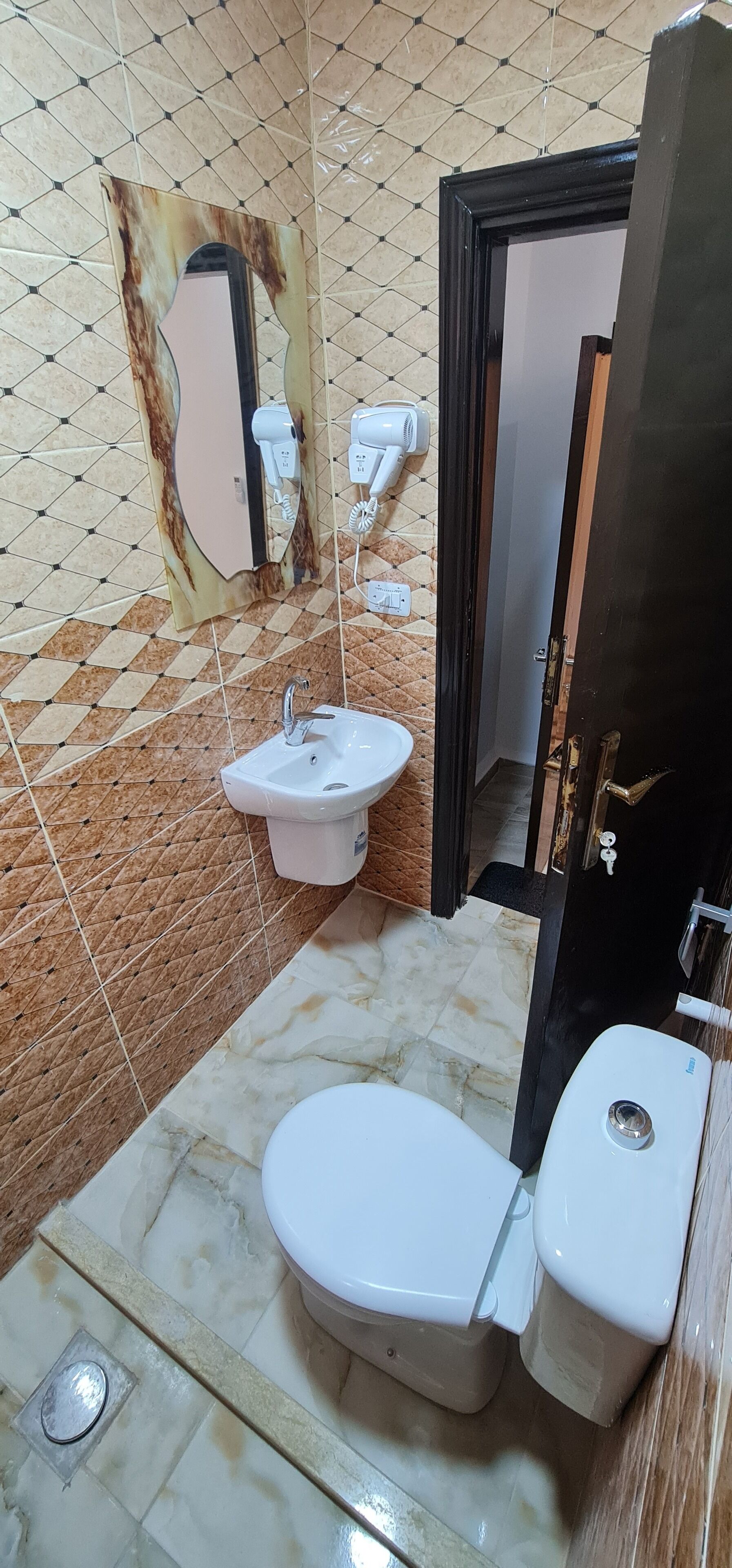 Nabateans Home Hotel
