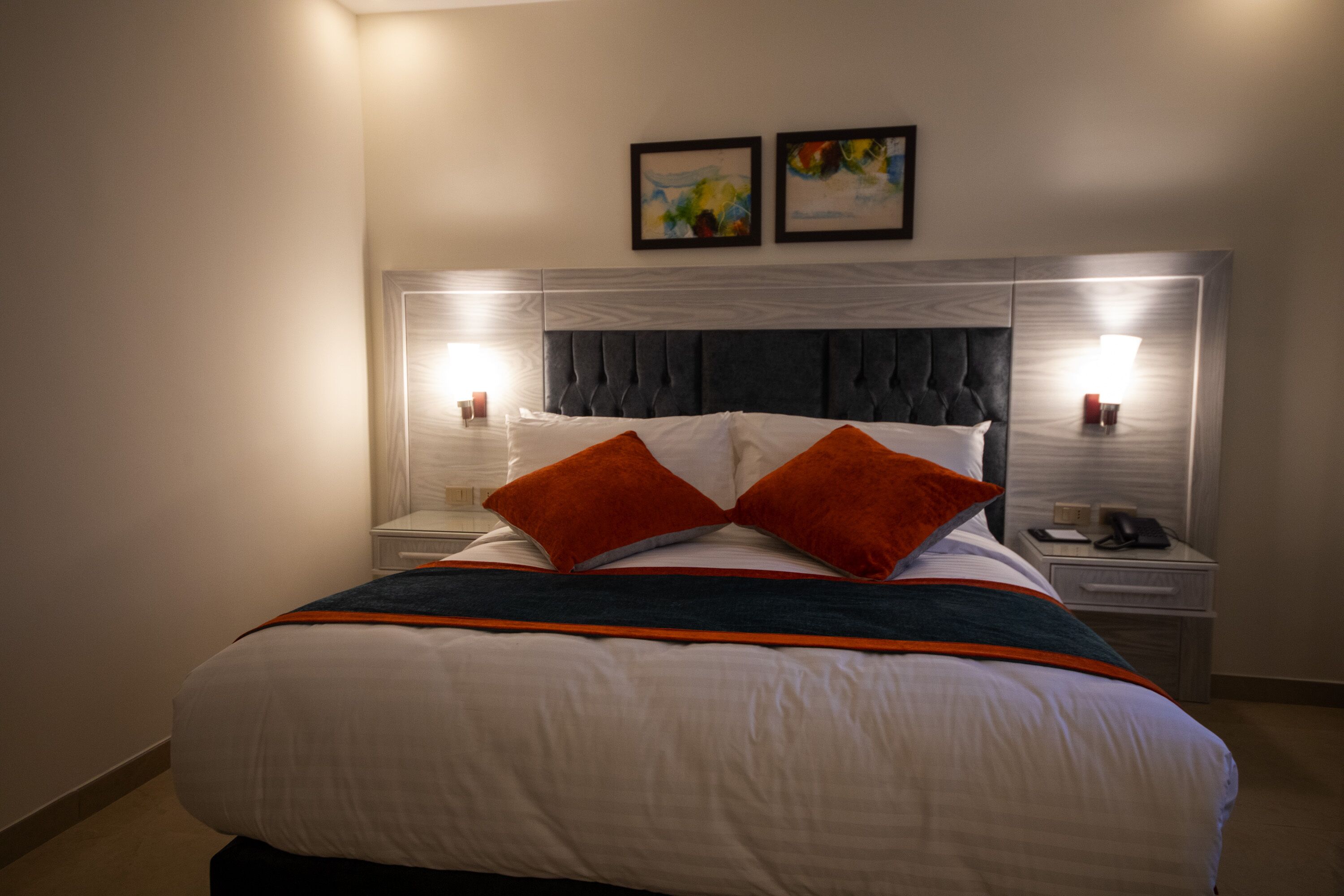Petra Canyon Hotel