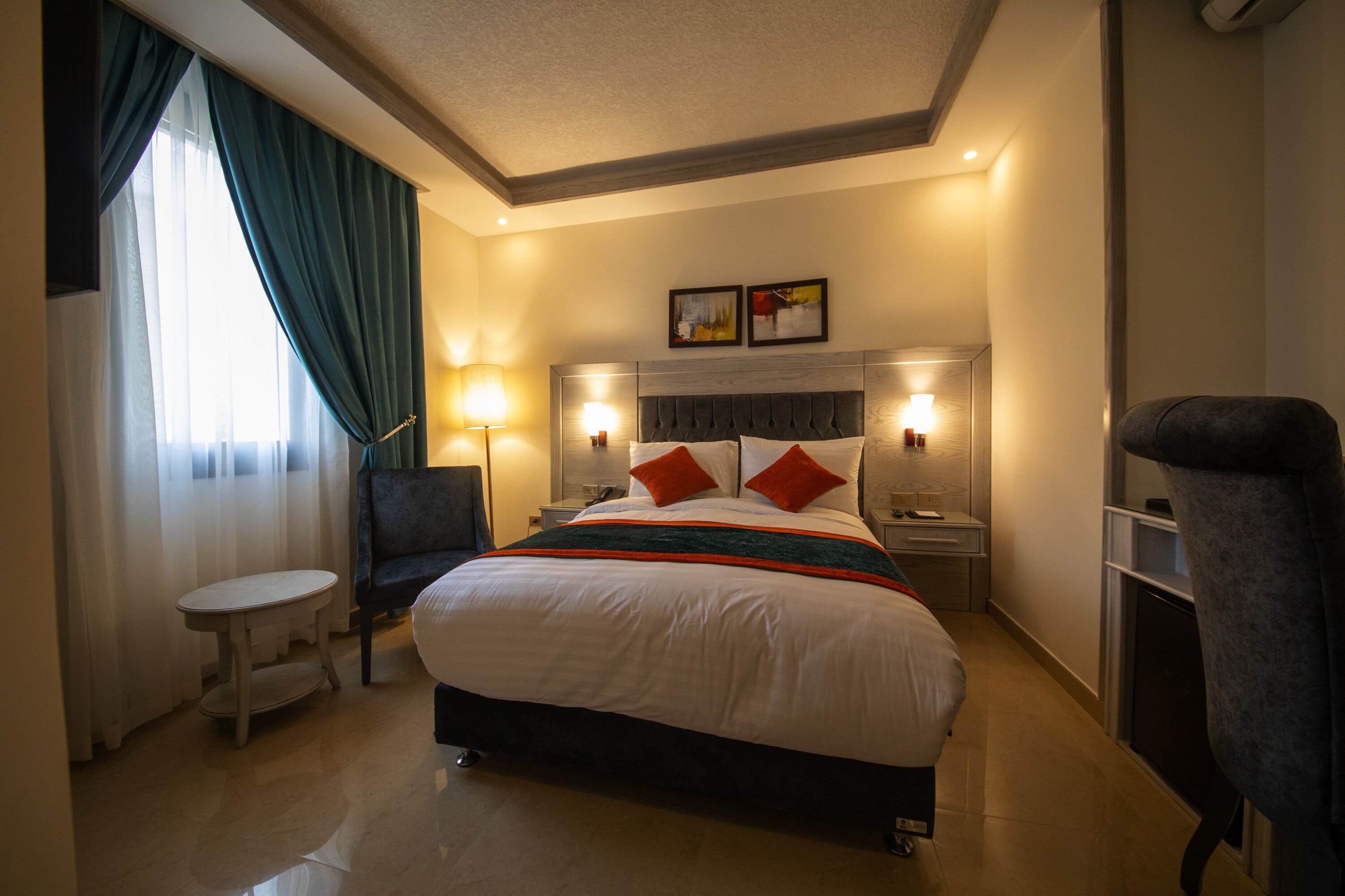 Petra Canyon Hotel