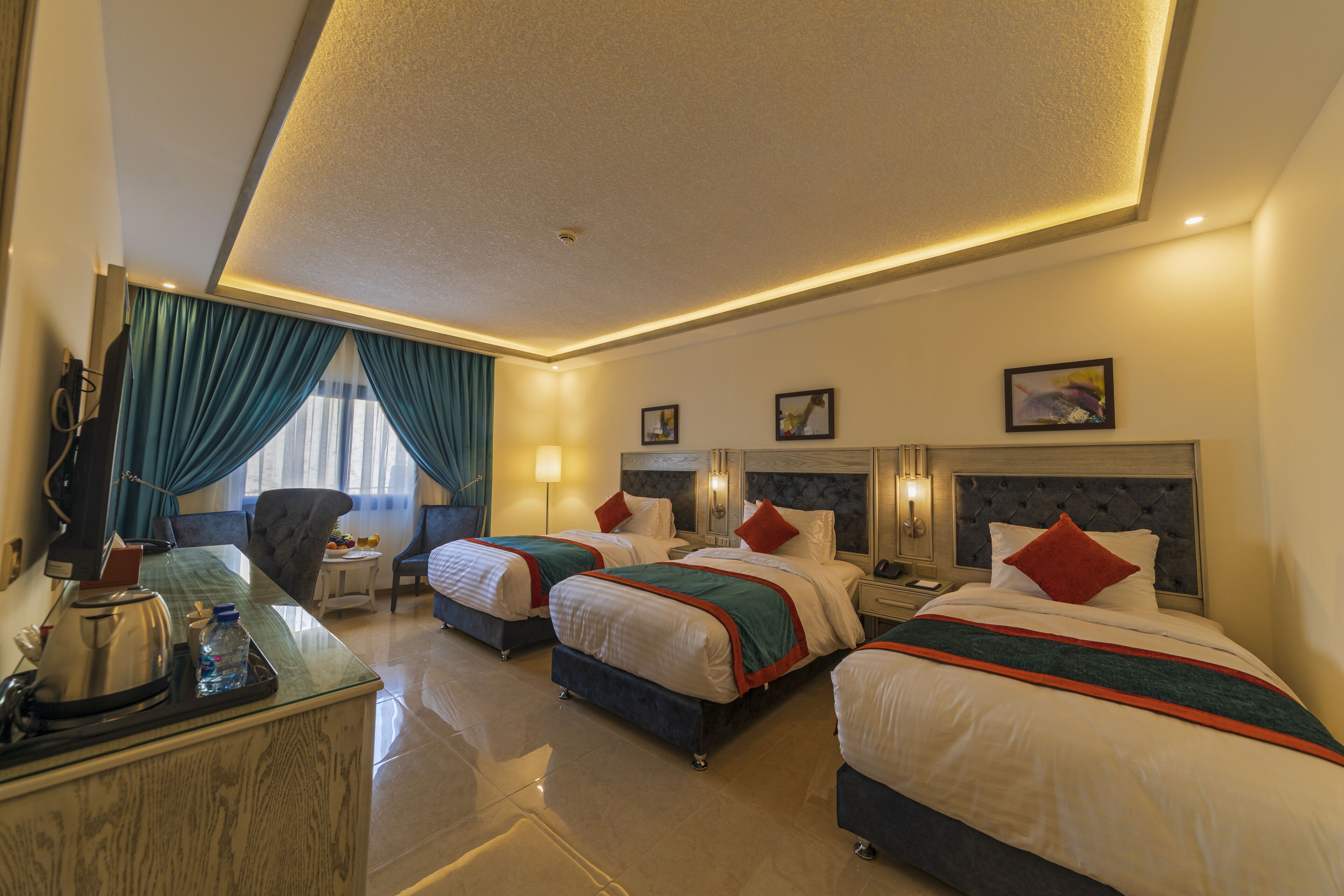 Petra Canyon Hotel