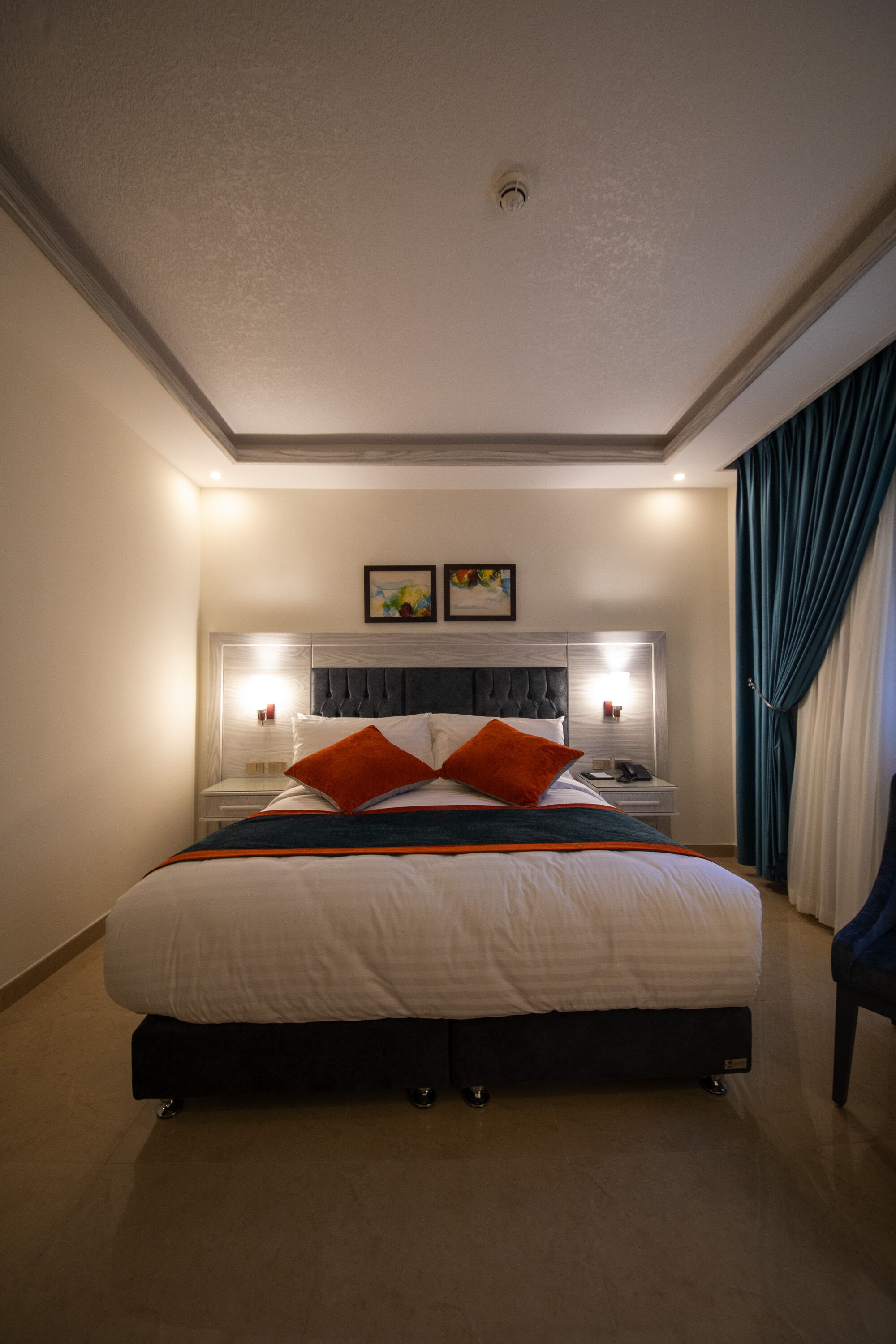 Petra Canyon Hotel
