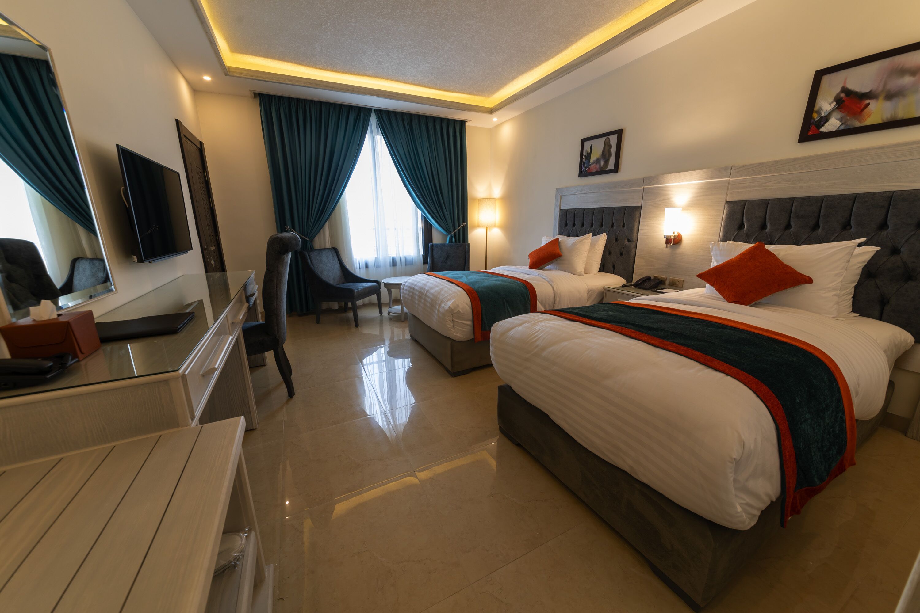 Petra Canyon Hotel